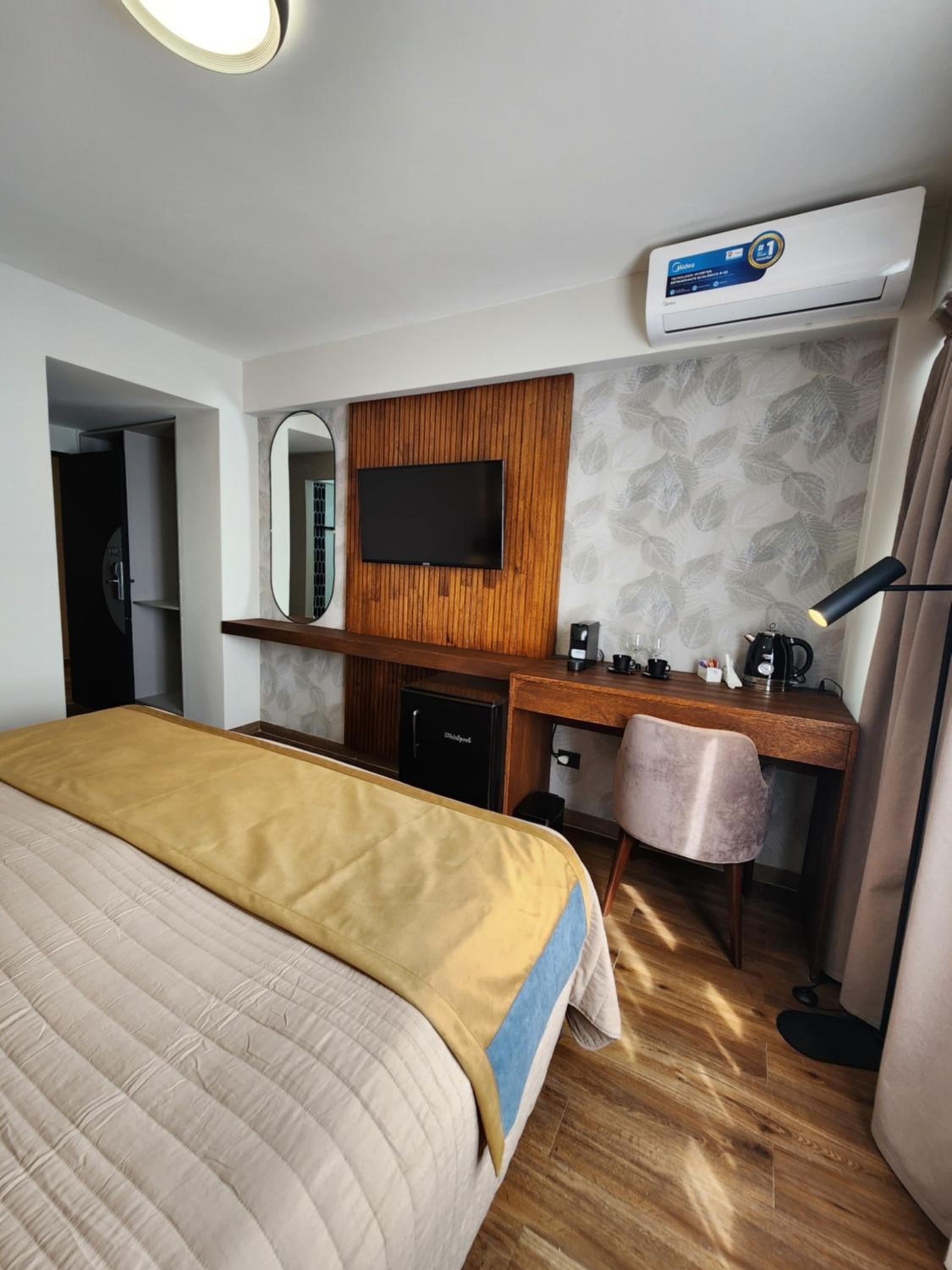 Deluxe Double Room photo 3