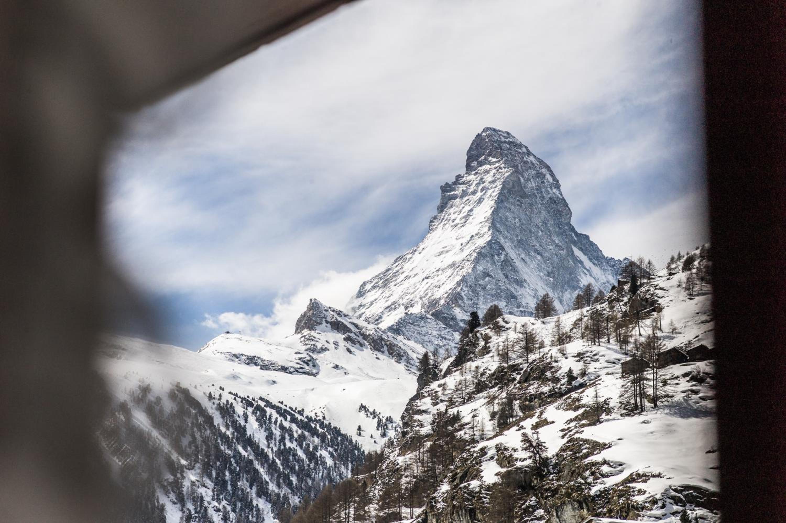 Corner Suite Matterhorn View - Photo 9