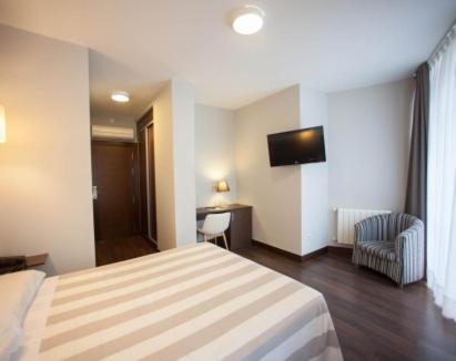 Superior Double or Twin Room - Photo 1