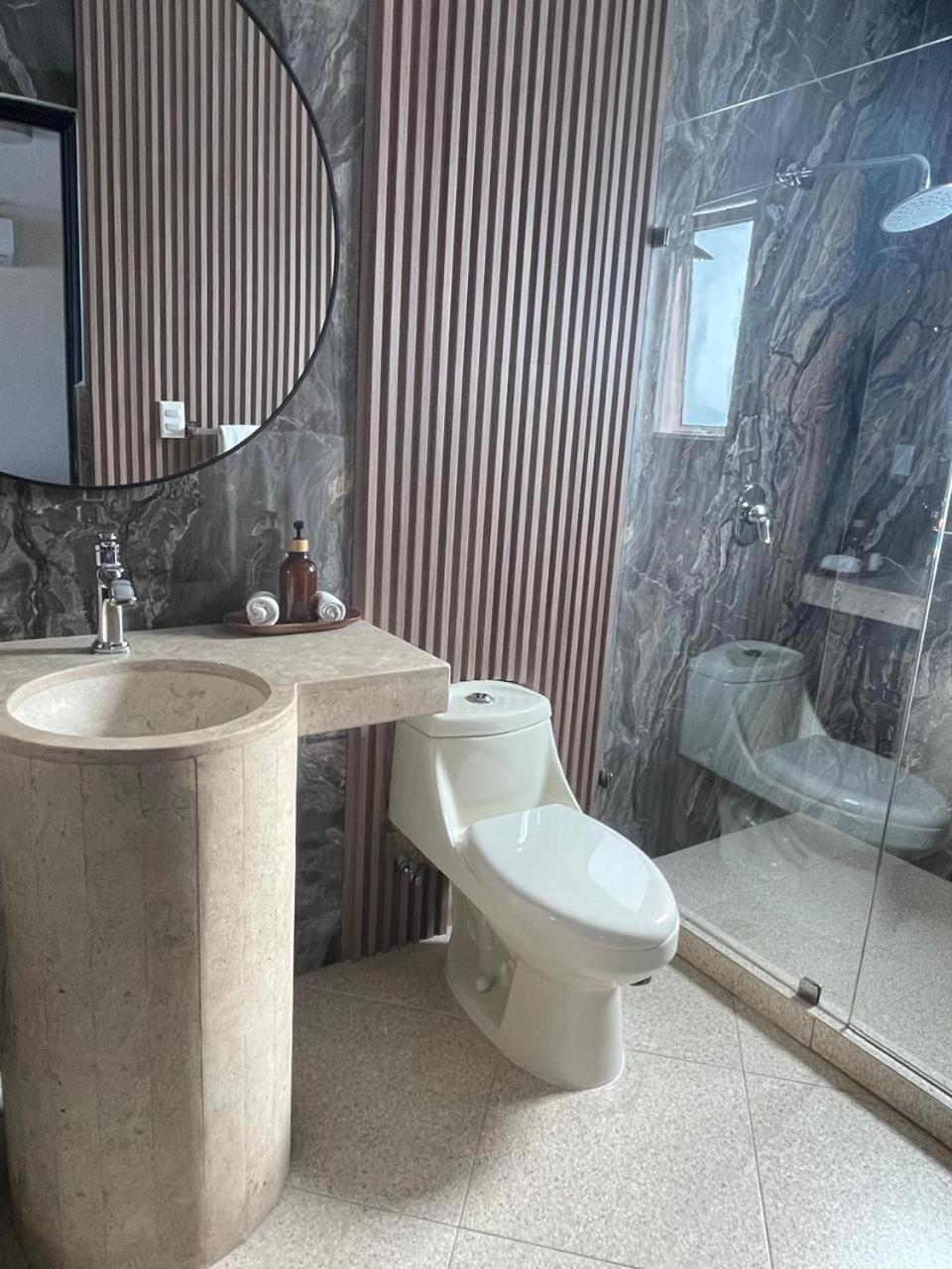 King Suite with Sea View