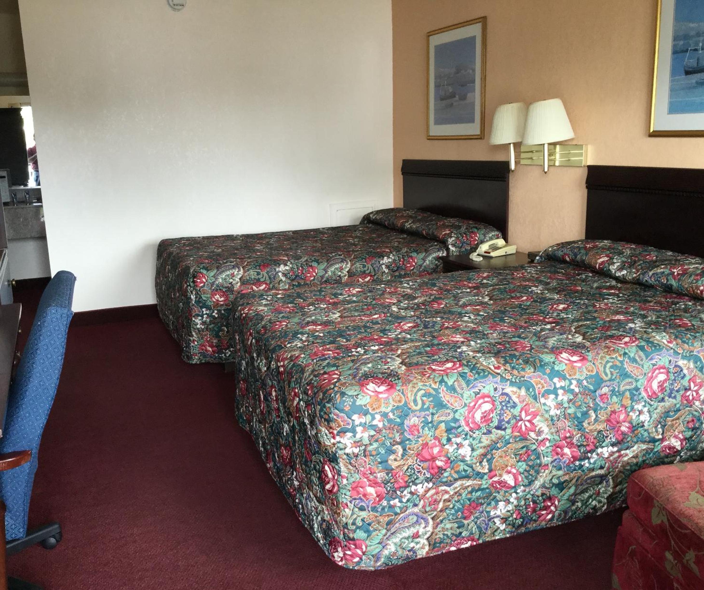 Double Room - Smoking - Photo 3