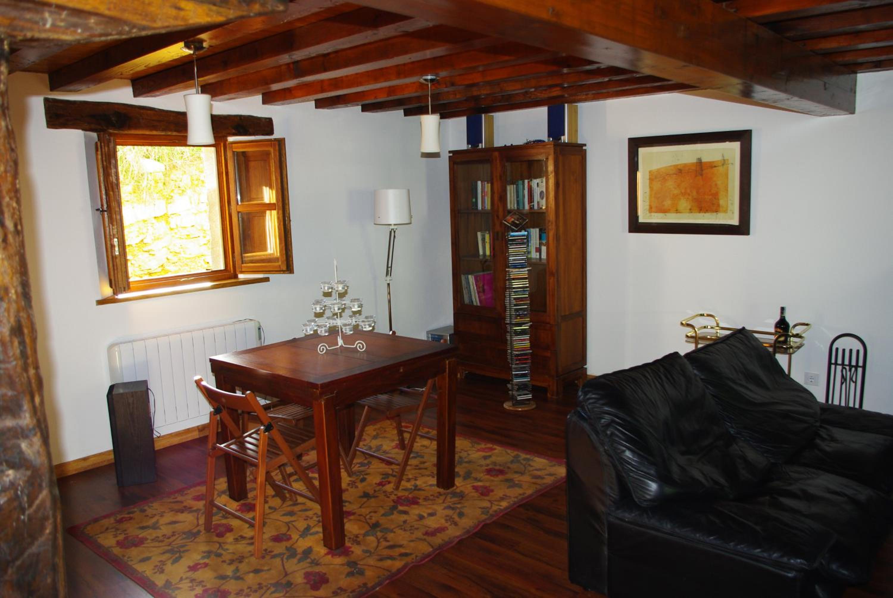 Casa de cuatro habitaciones