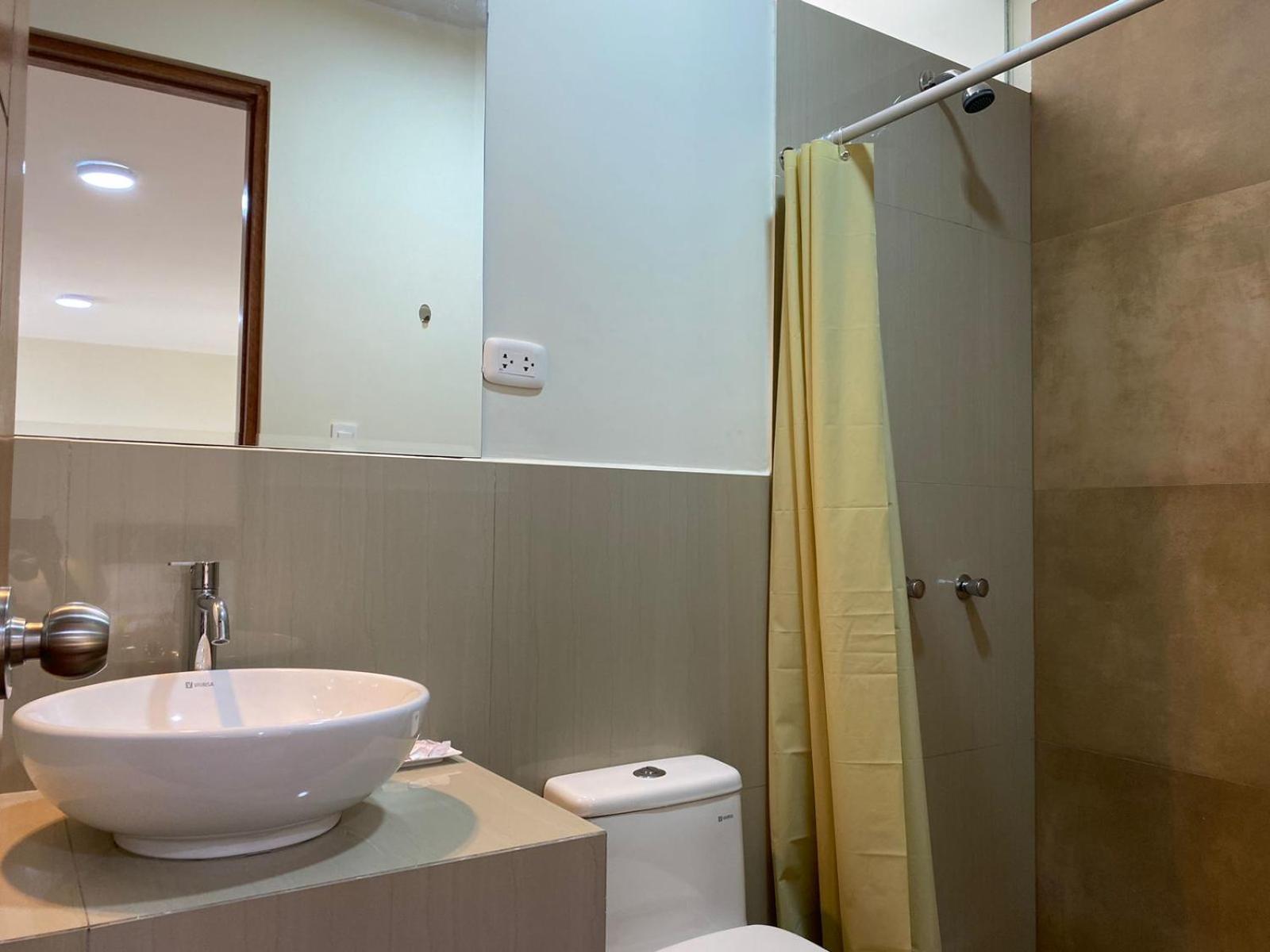Large Double Room photo 1