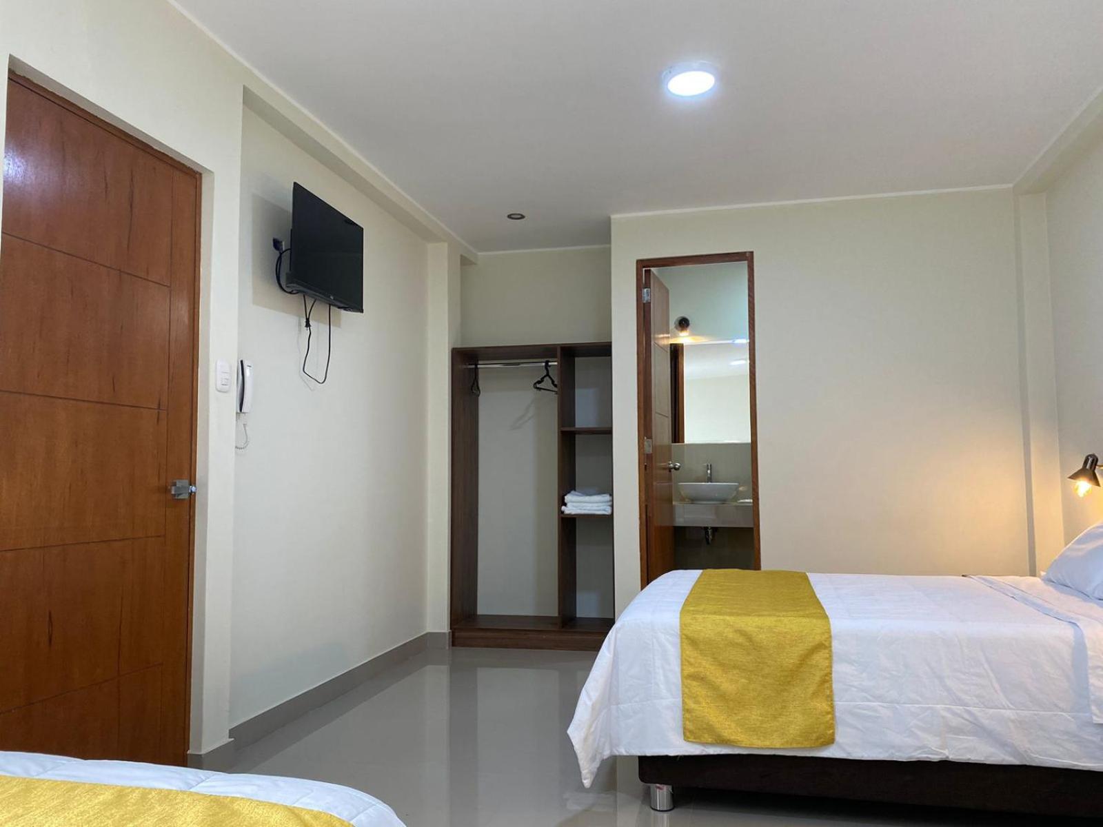 Large Double Room photo 3