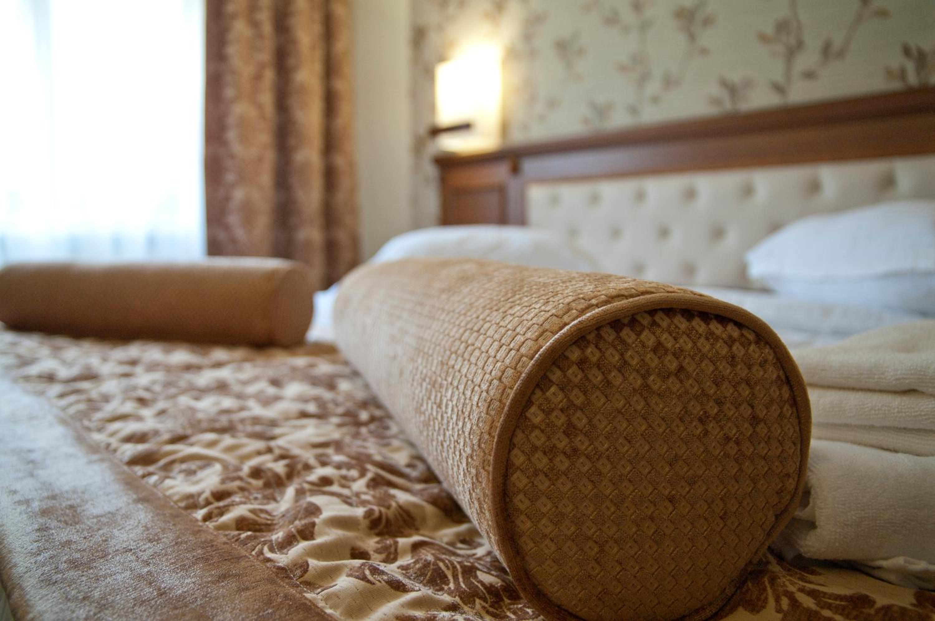 Double or Twin Room - Photo 5