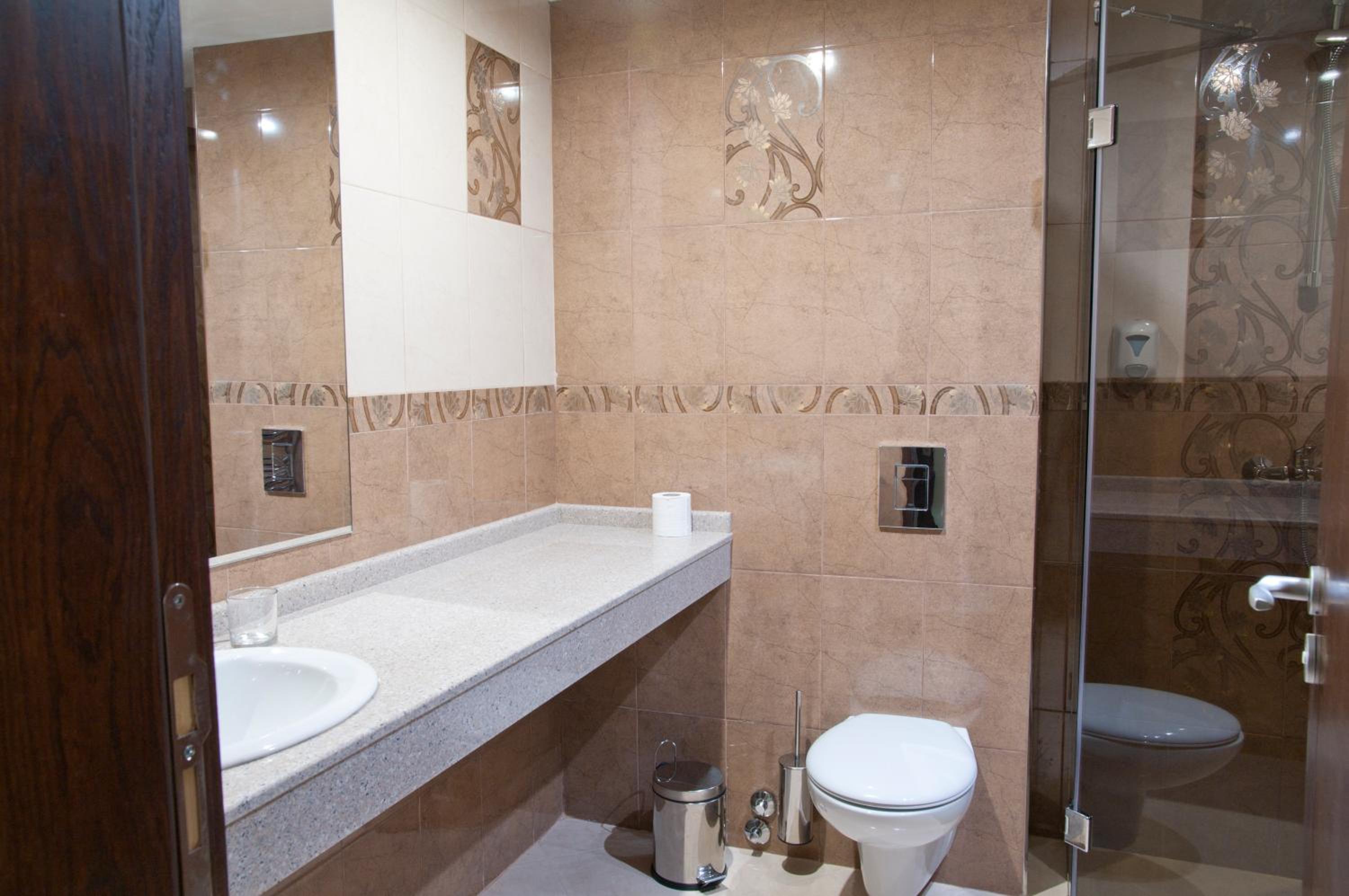 Double or Twin Room - Photo 7