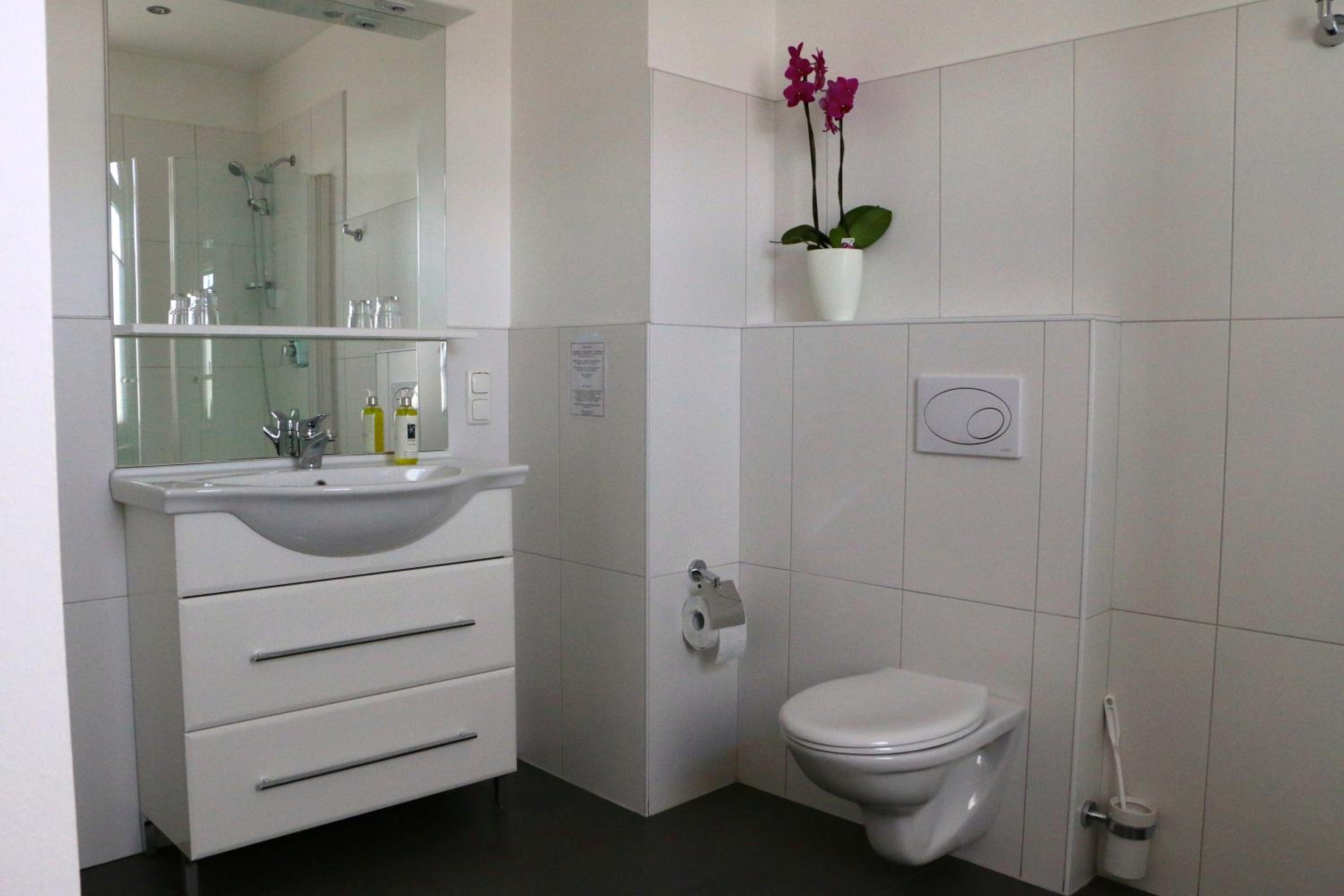 Double Room - Photo 4