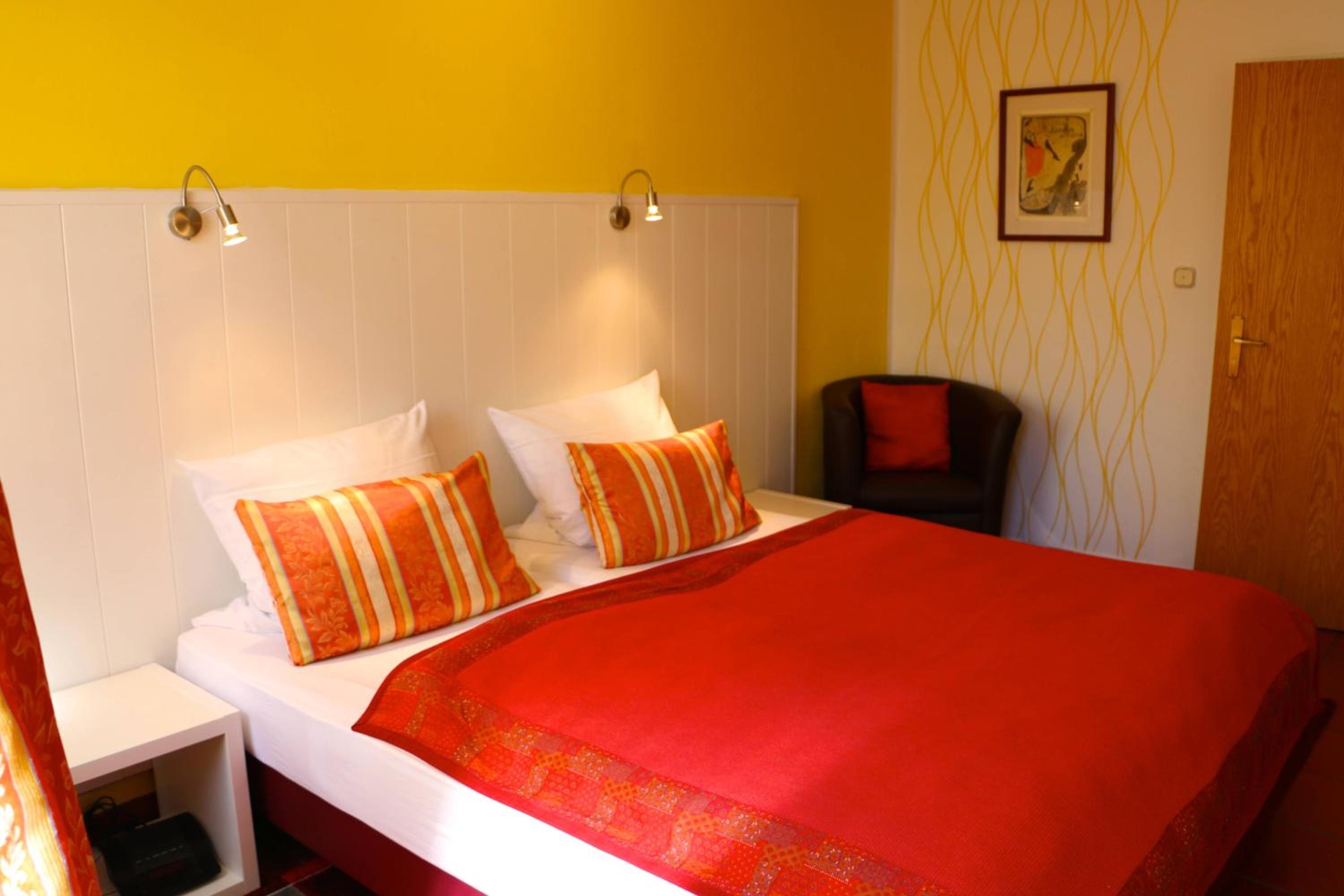 Double Room - Photo 6