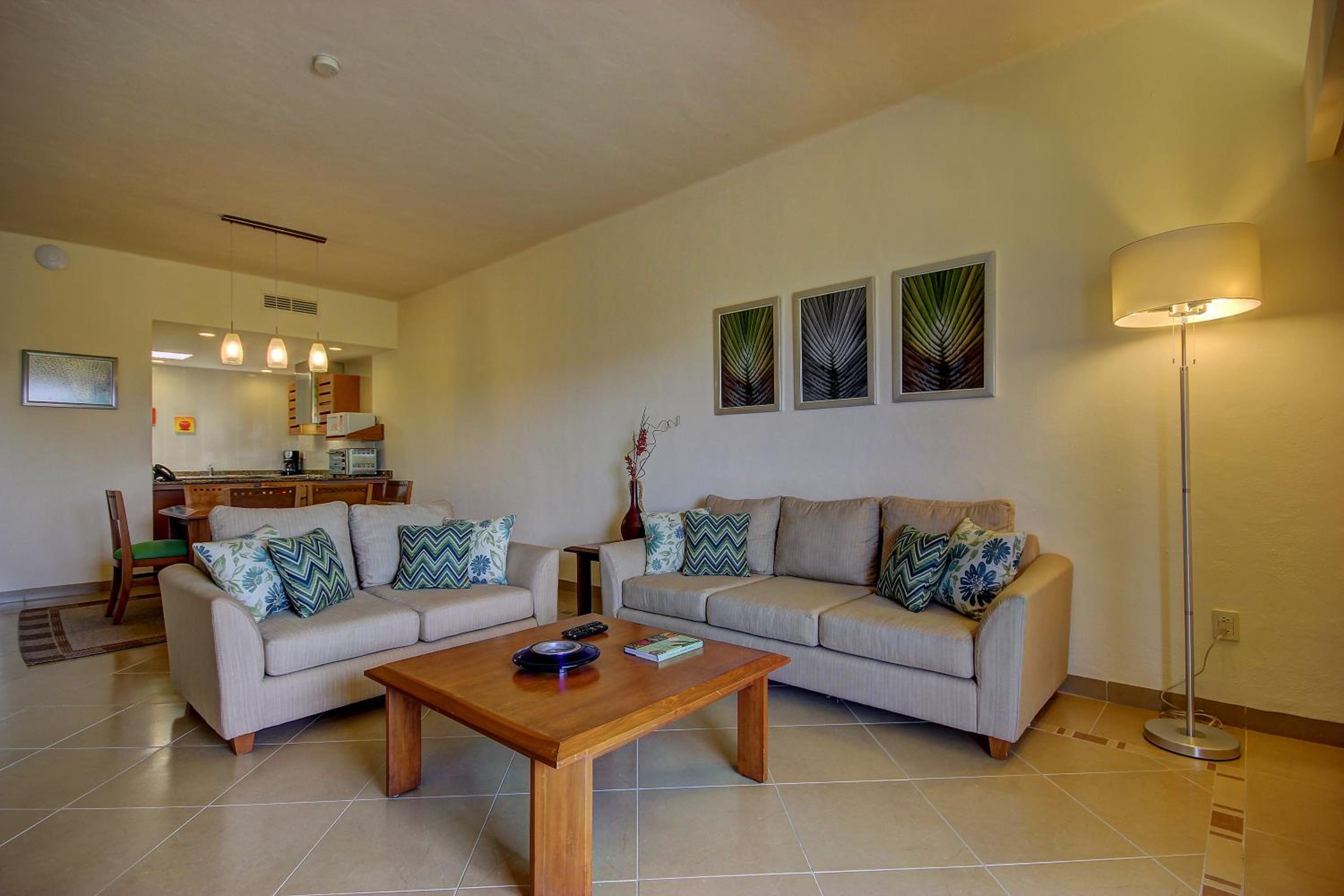Riviera Two-Bedroom Apartment Penthouse photo 3
