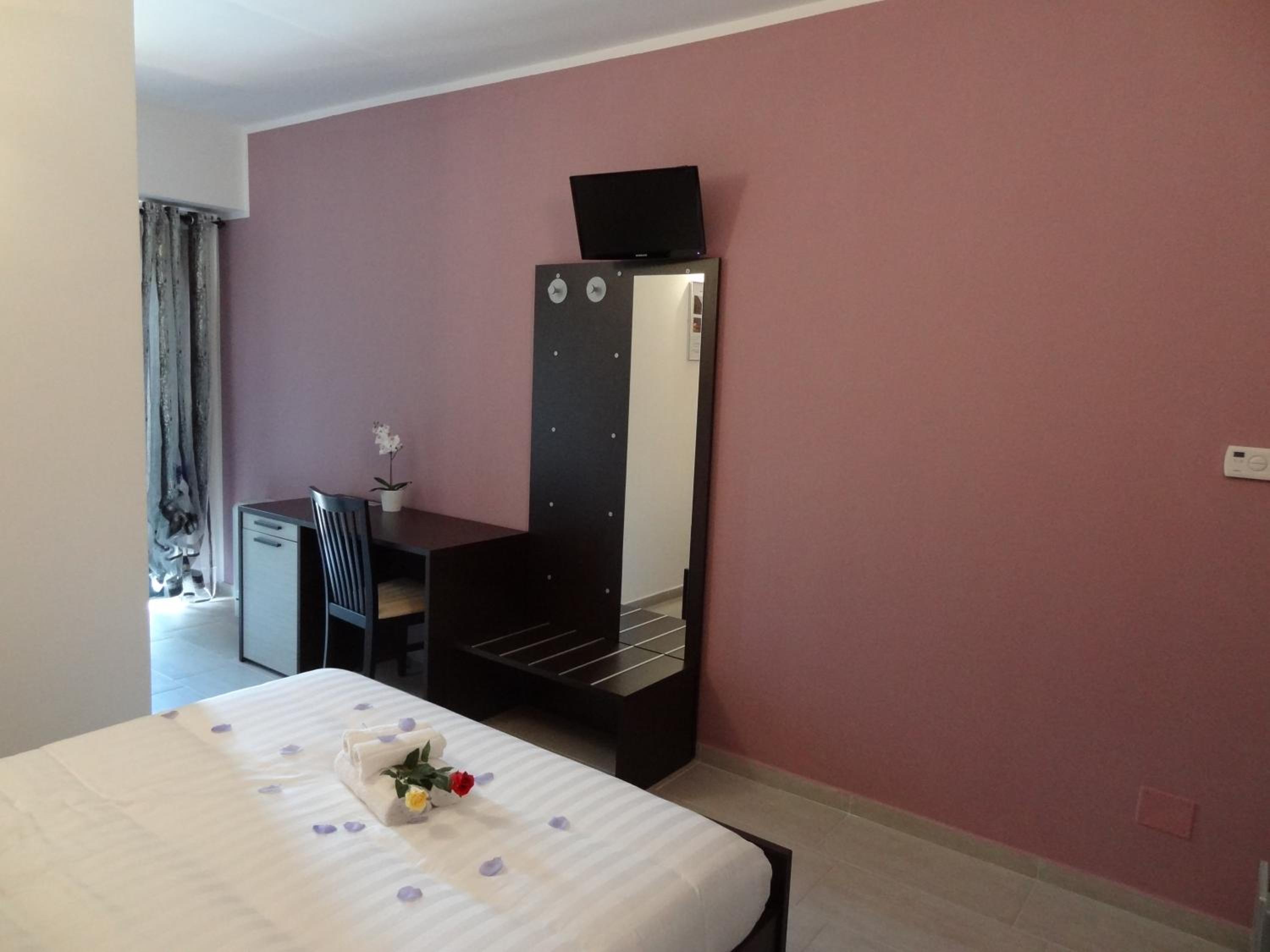 Double Room photo 3