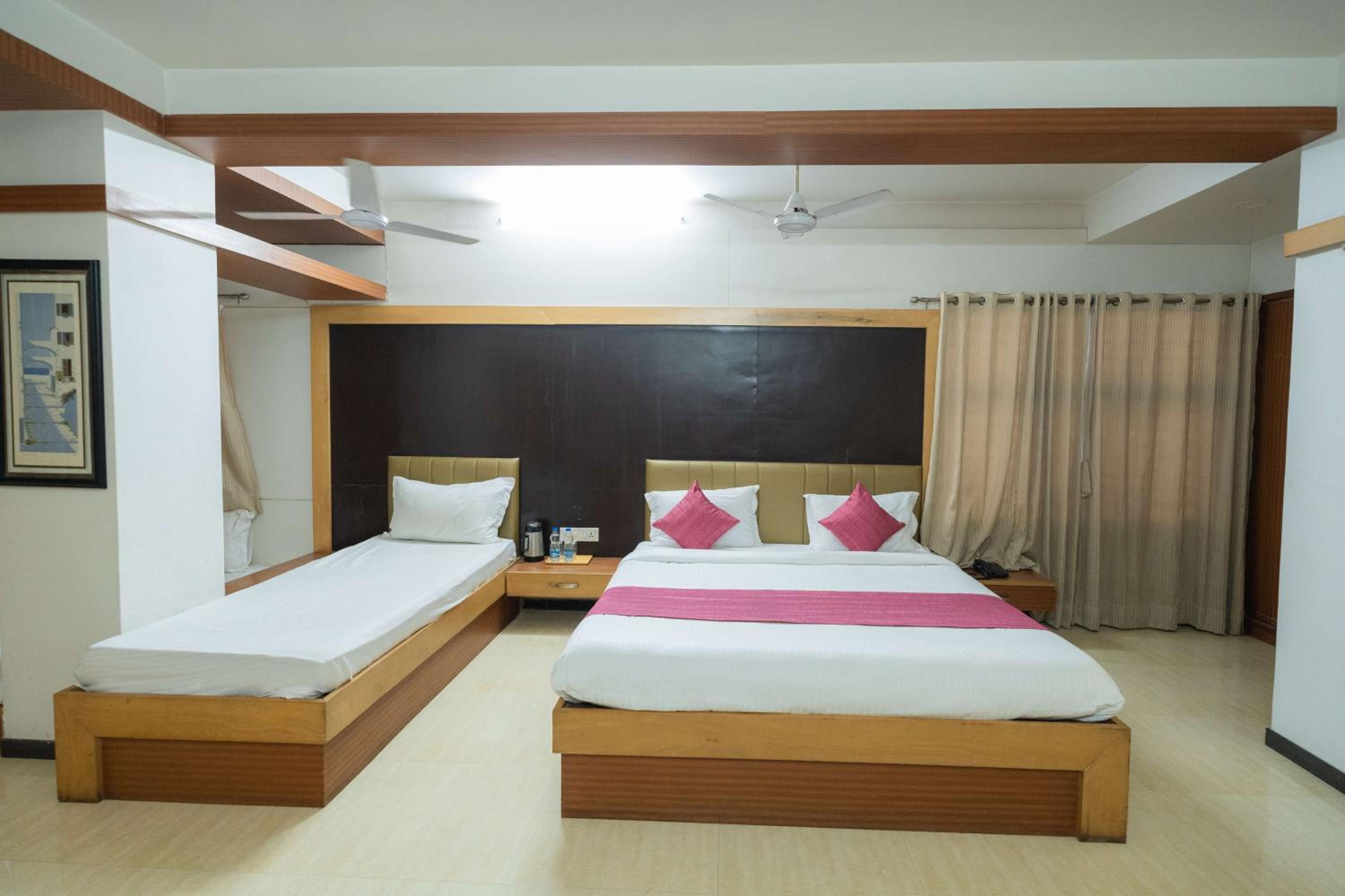 Two-Bedroom Suite photo 2
