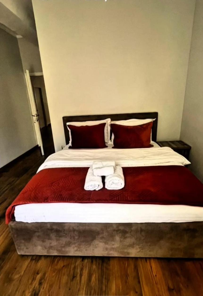Triple Room with Lake View photo 2