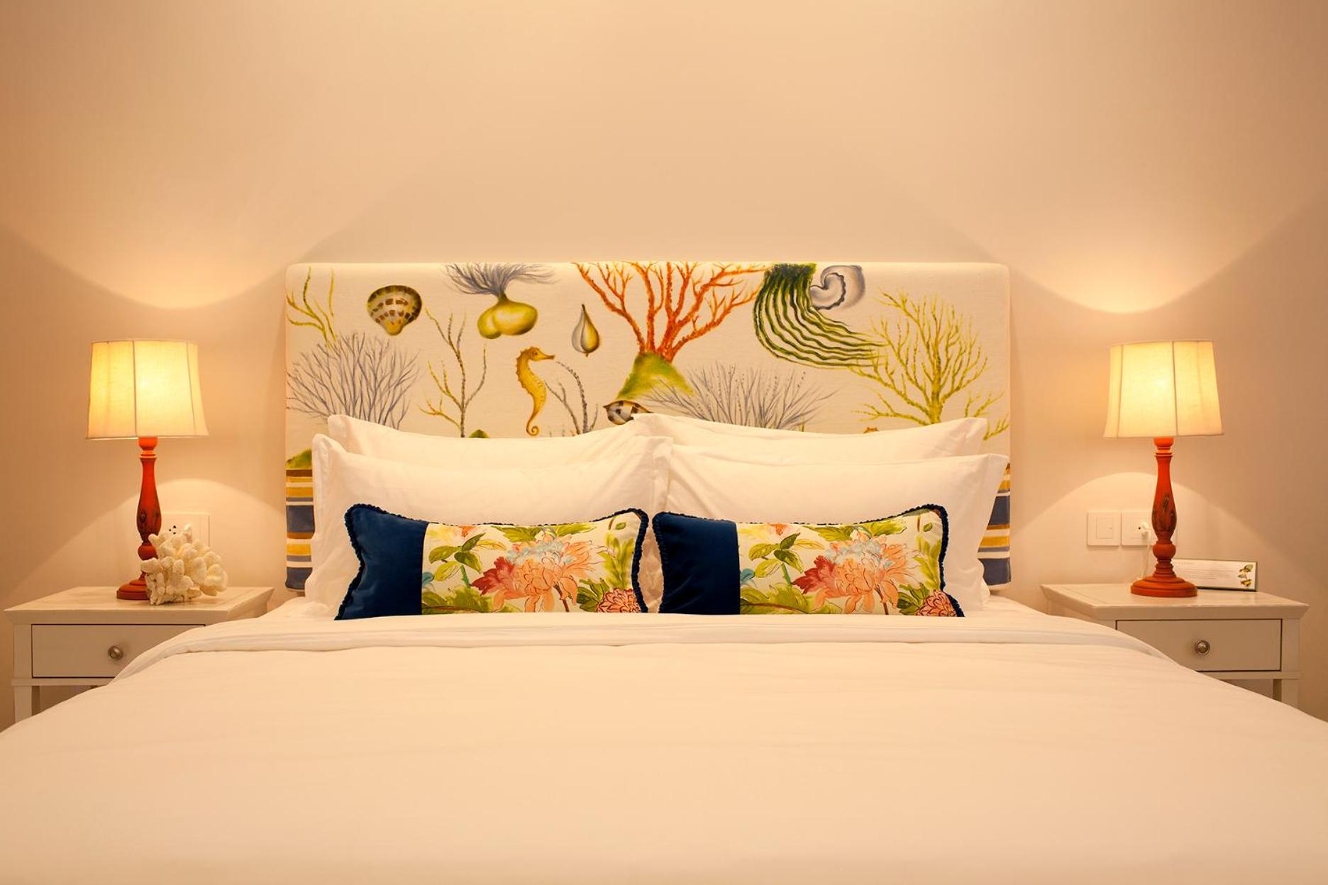 Deluxe Double Room with Pool View - Photo 3