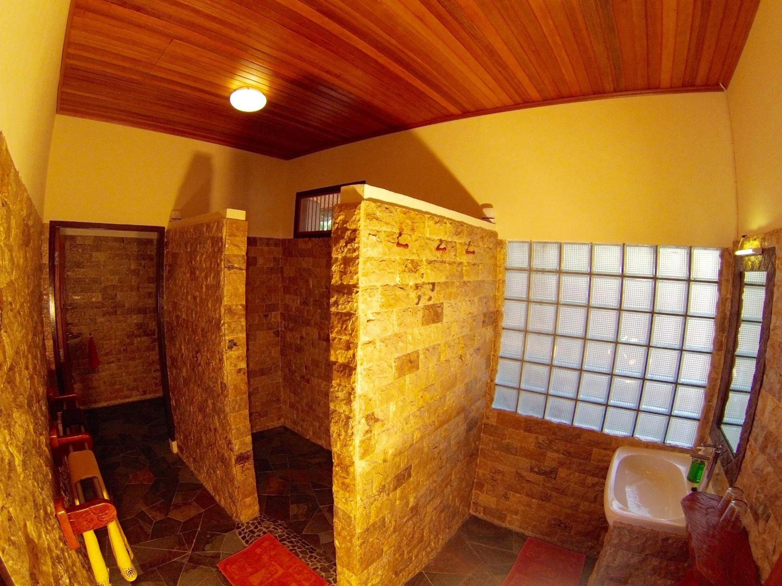 Superior Deluxe Double Or Twin Room  photo 2