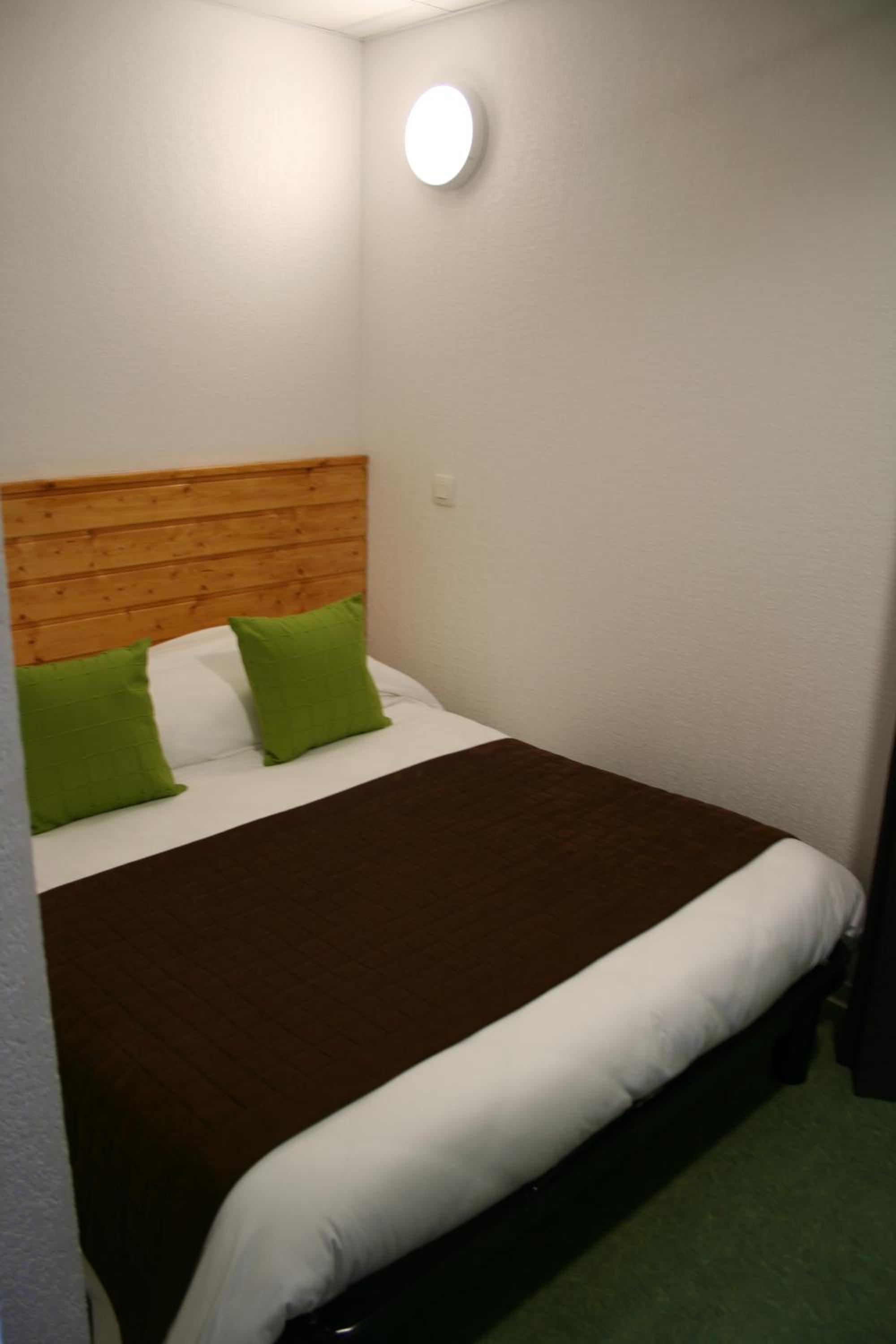 Studio with Sofa Bed