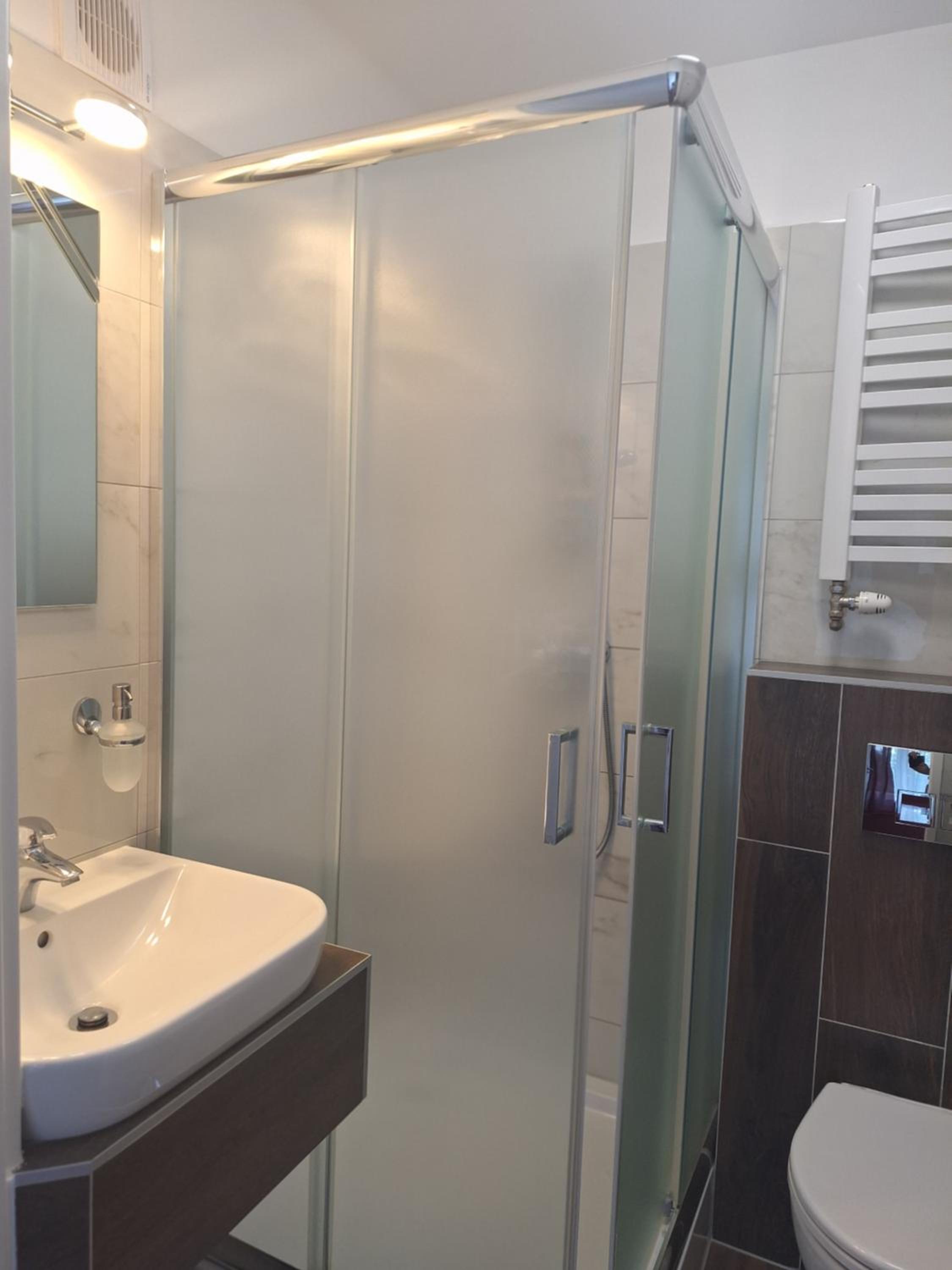 Quadruple Room with Shower