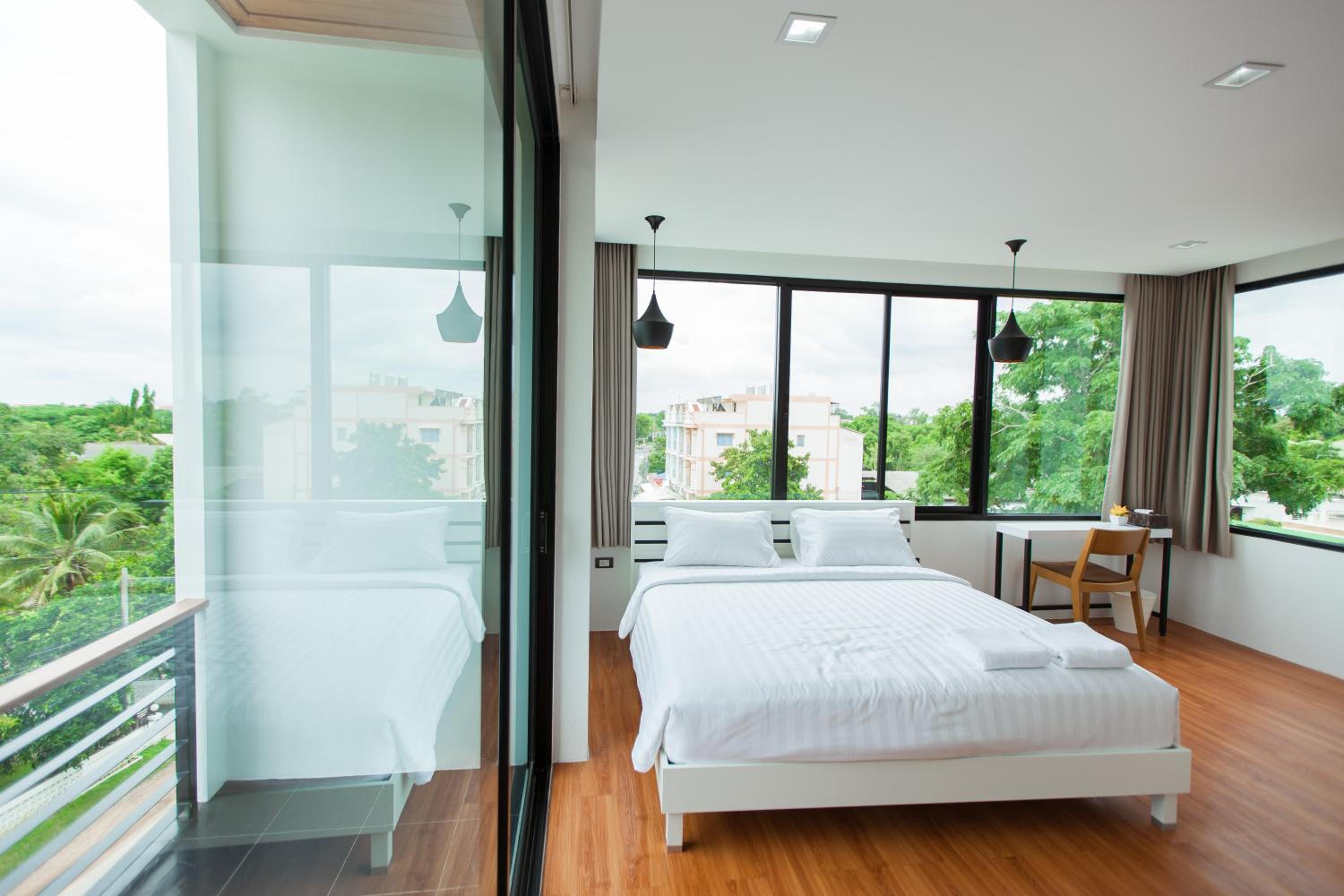 Superior King Room photo 3