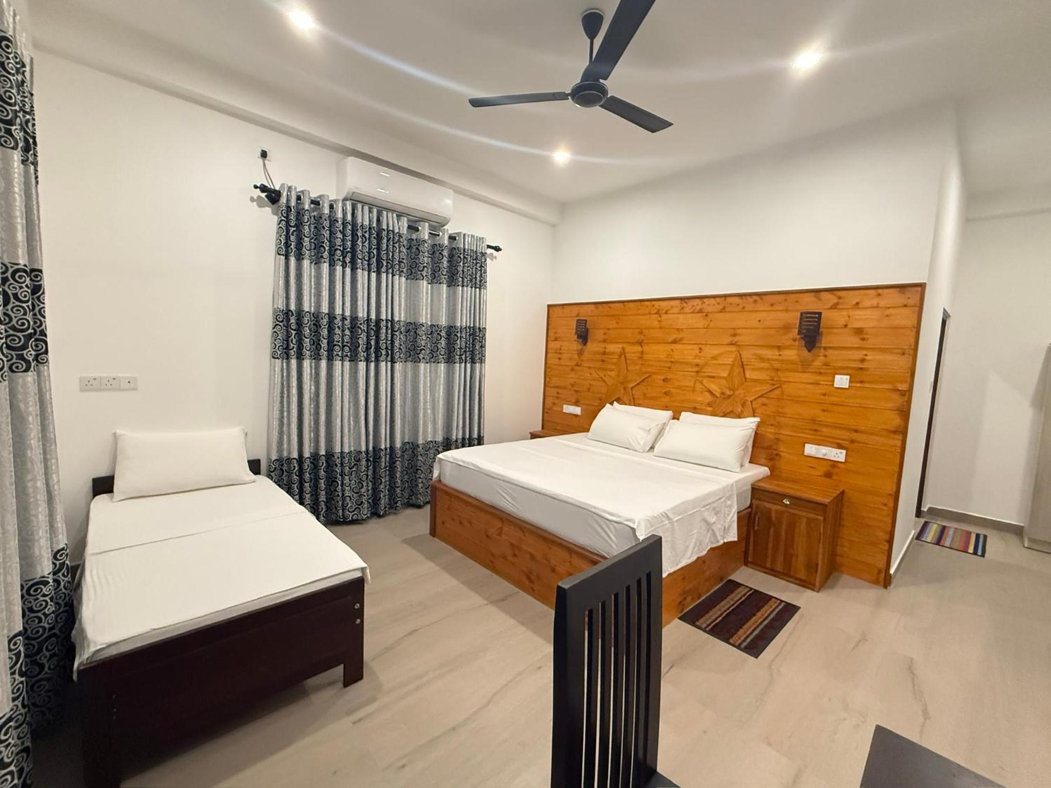Luxury Triple Room