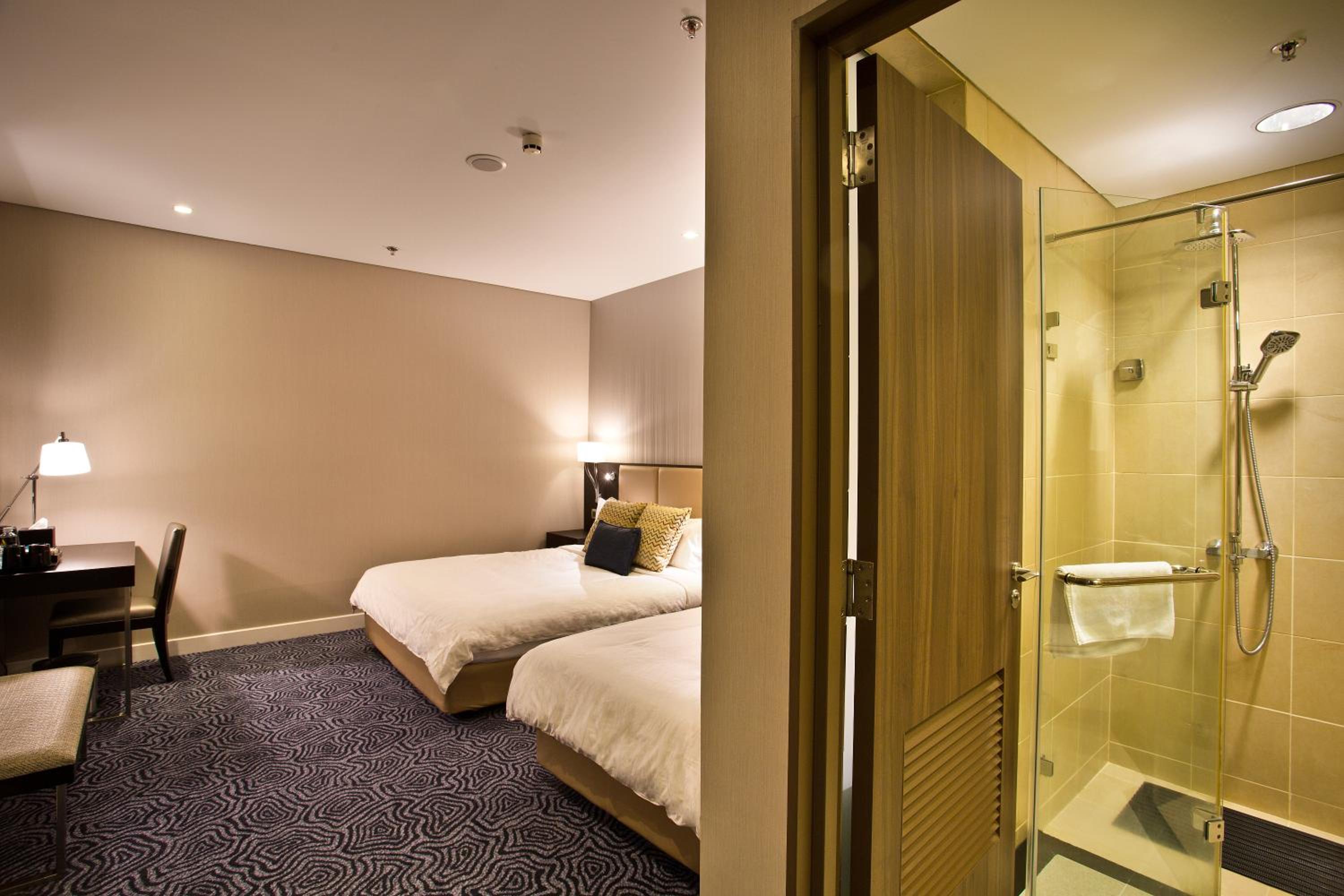 Twin Room - 6 Hours Usage photo 2