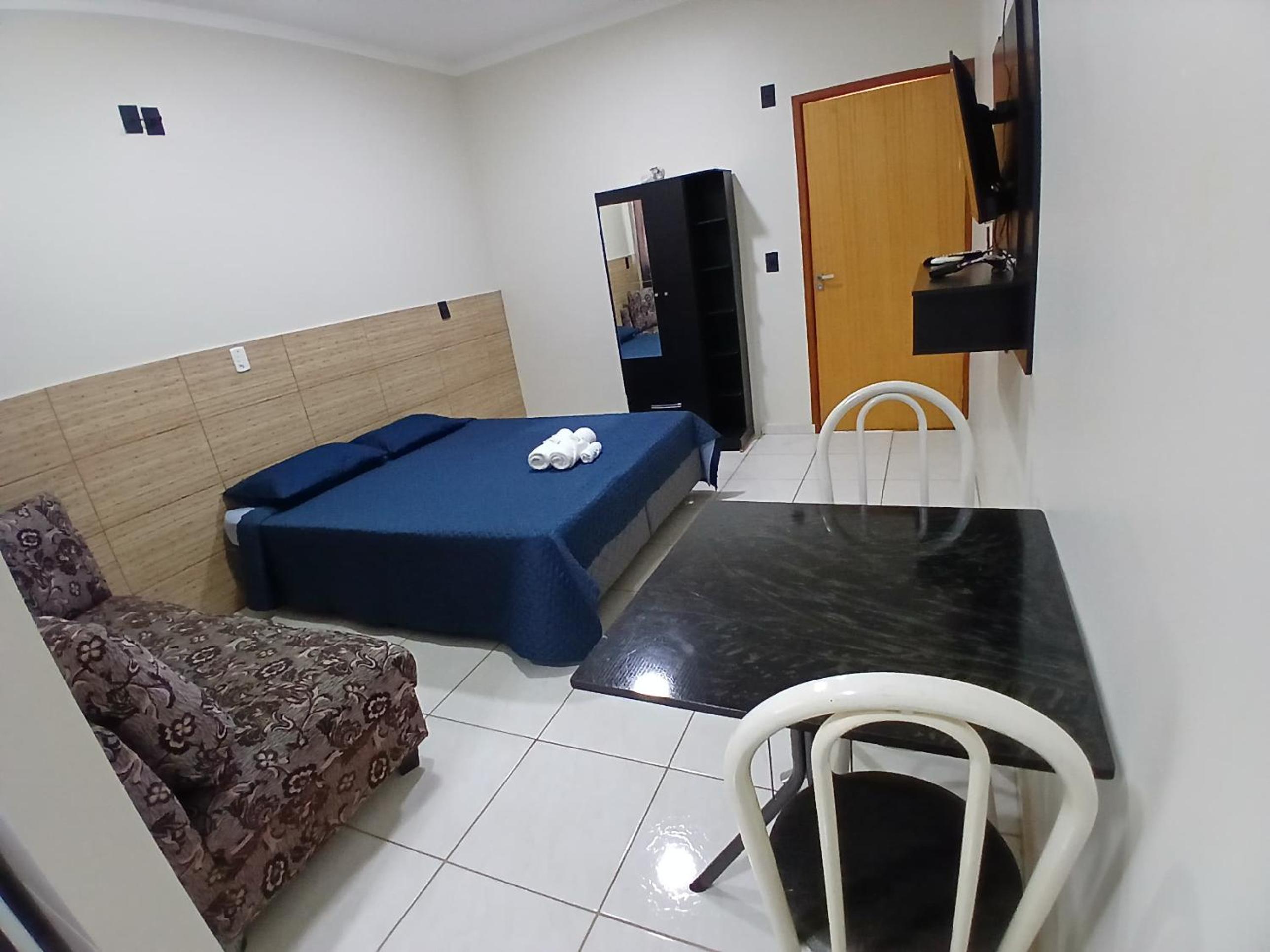 Double Room with Private Bathroom photo 3