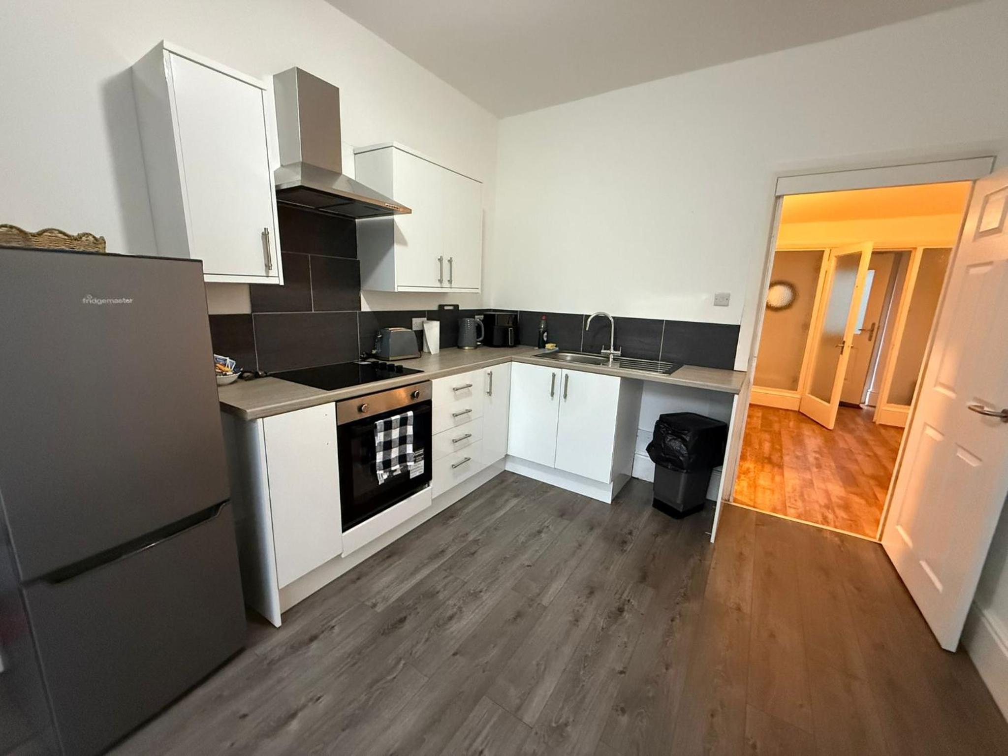 Apartment - Ground Floor photo 3