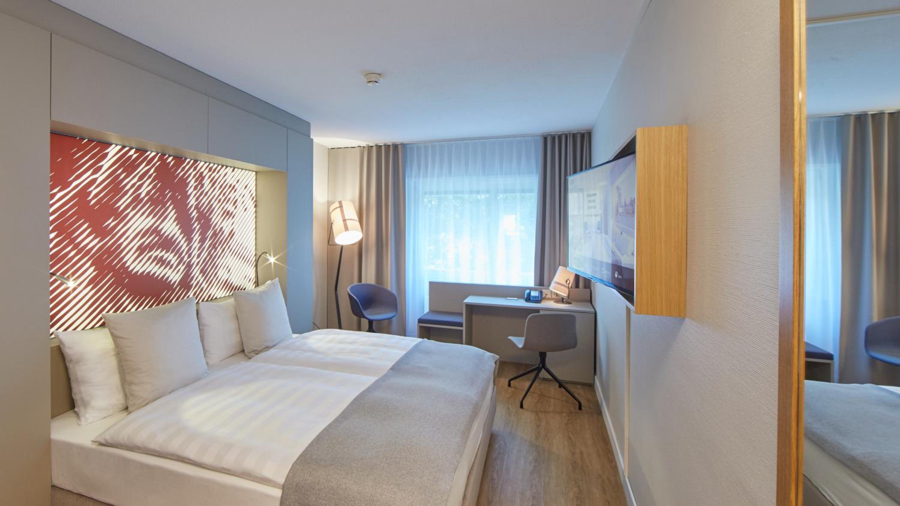 Comfort Double Room thumbnail 6