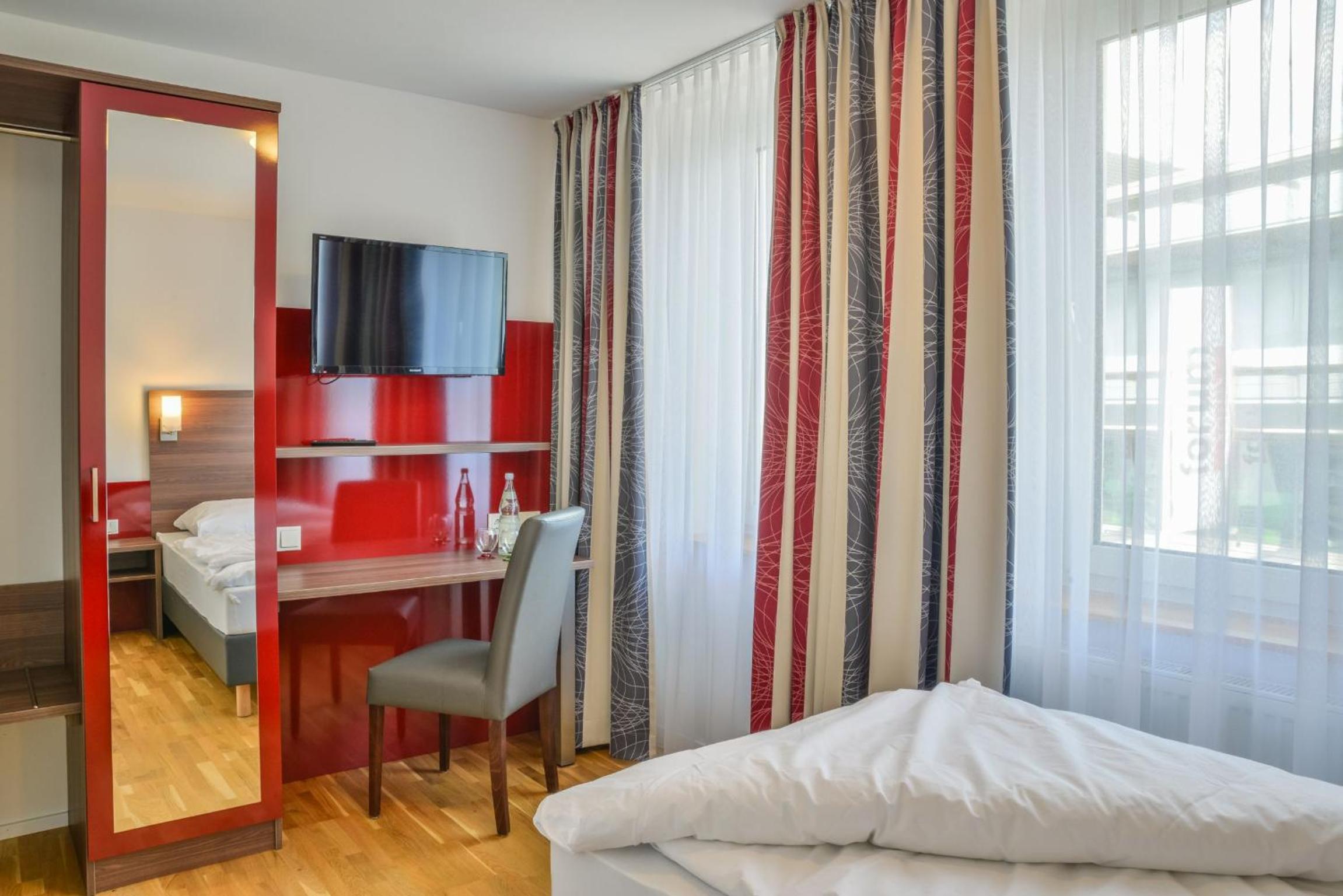 Single Room photo 1