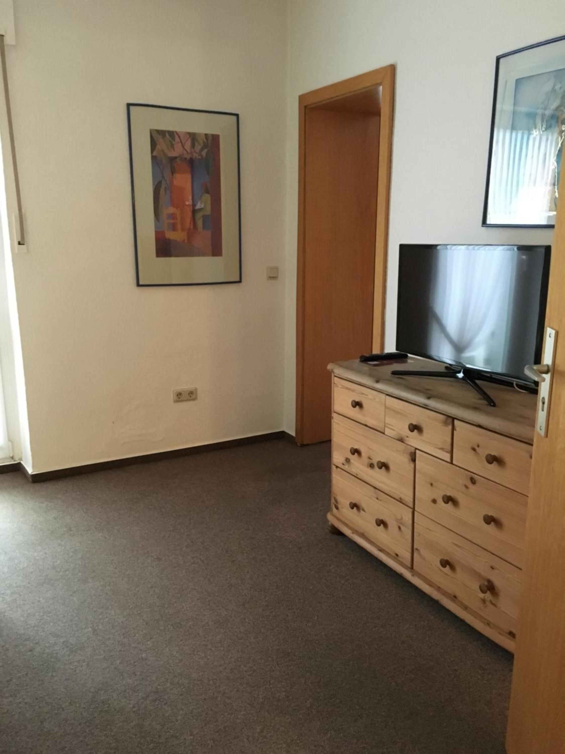 Triple Room with Bathroom photo 2