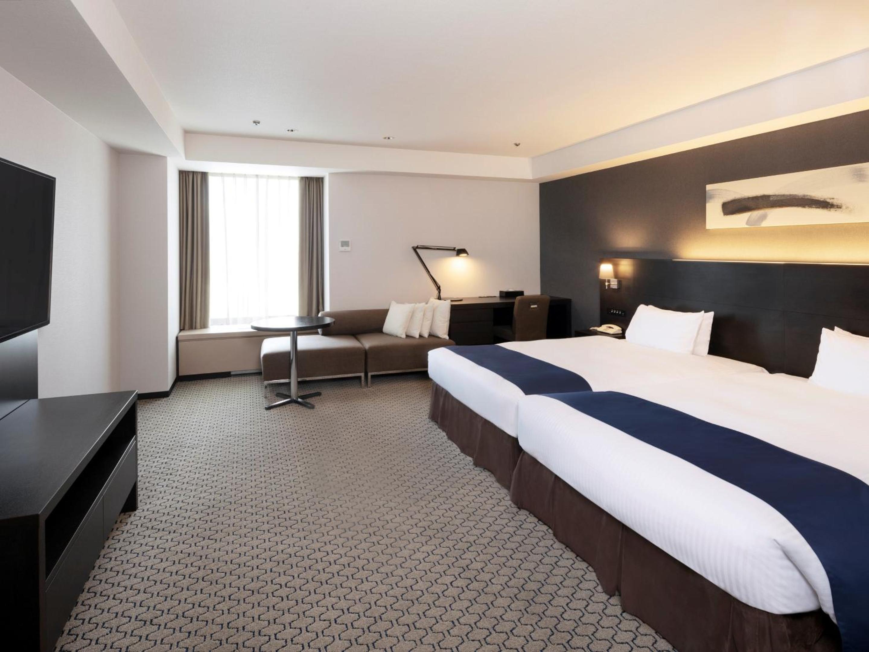 Large Hollywood Twin Room - Executive Floor with Lounge Access - Photo 3
