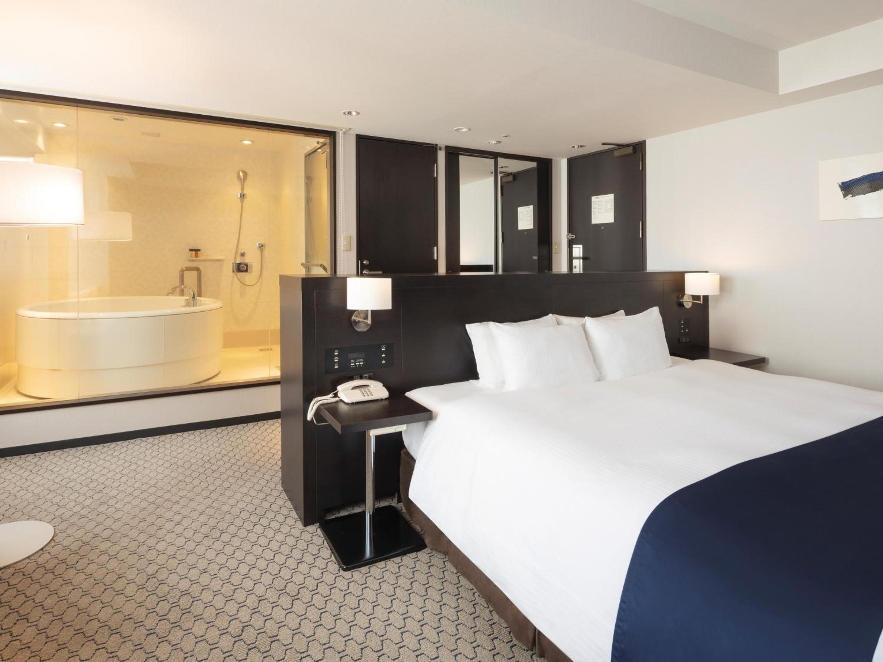 Deluxe Double Room - Executive Floor with Lounge Access - Photo 4