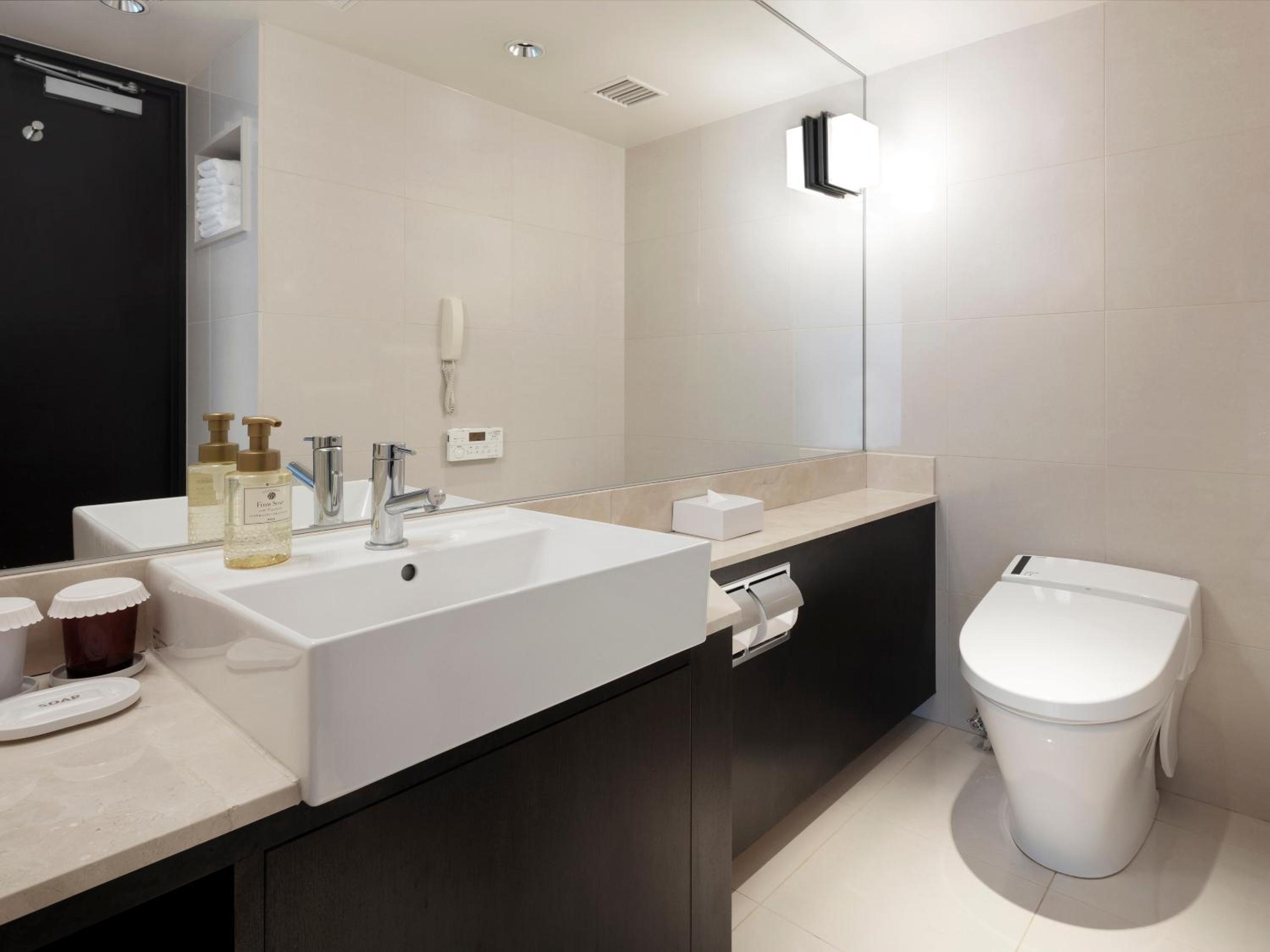 Deluxe Double Room - Executive Floor with Lounge Access - Photo 6