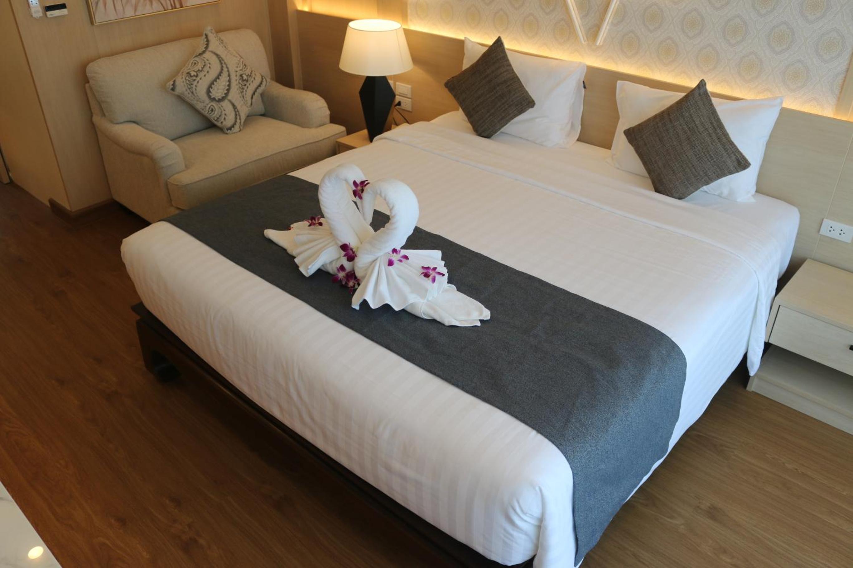 Deluxe Double Room with Bath