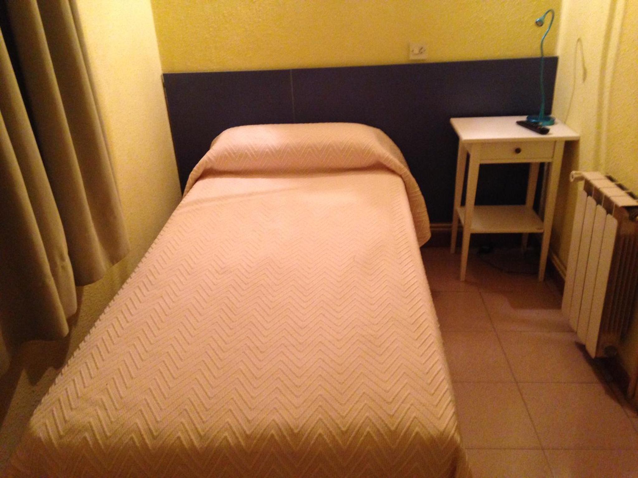 Single Room photo 3
