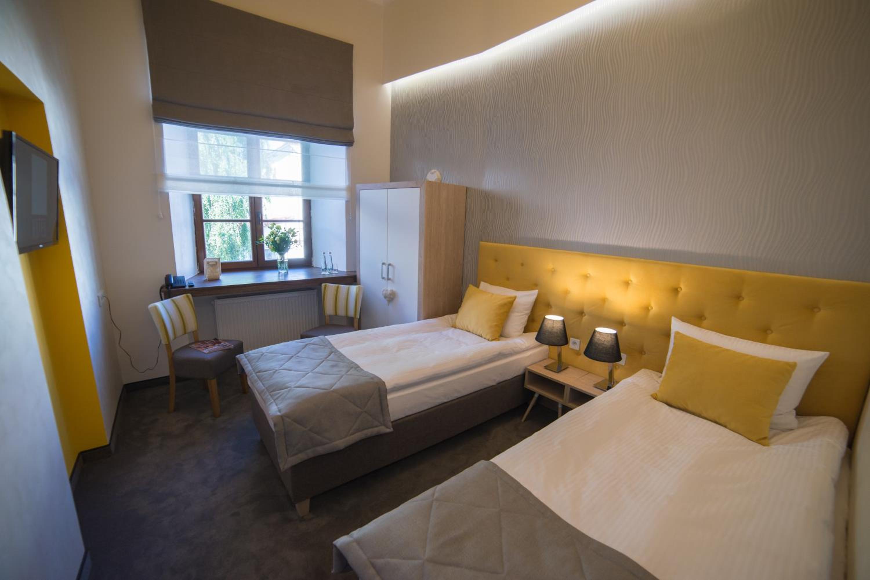 Economy Double Room - Photo 4
