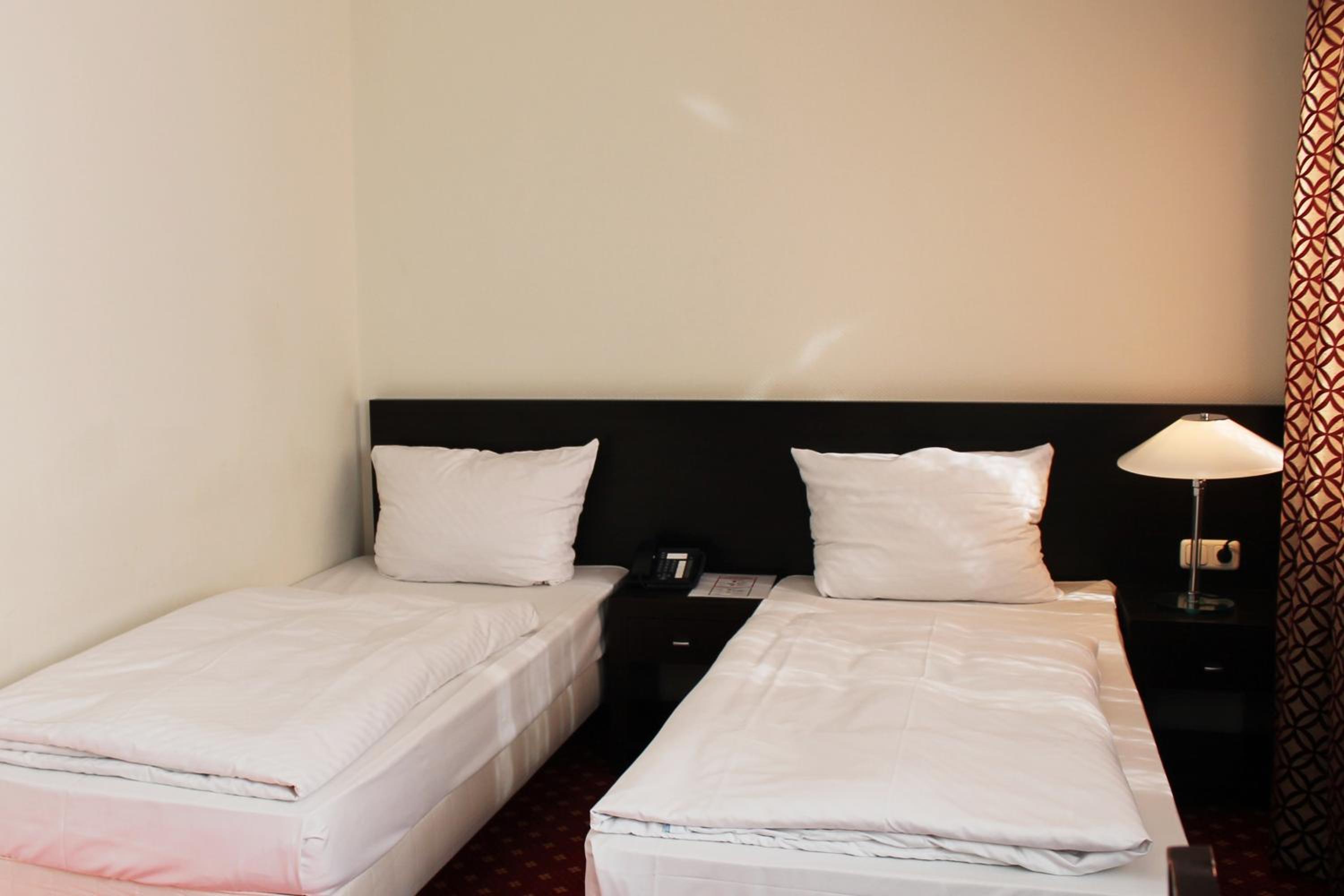 Double Room - Photo 1