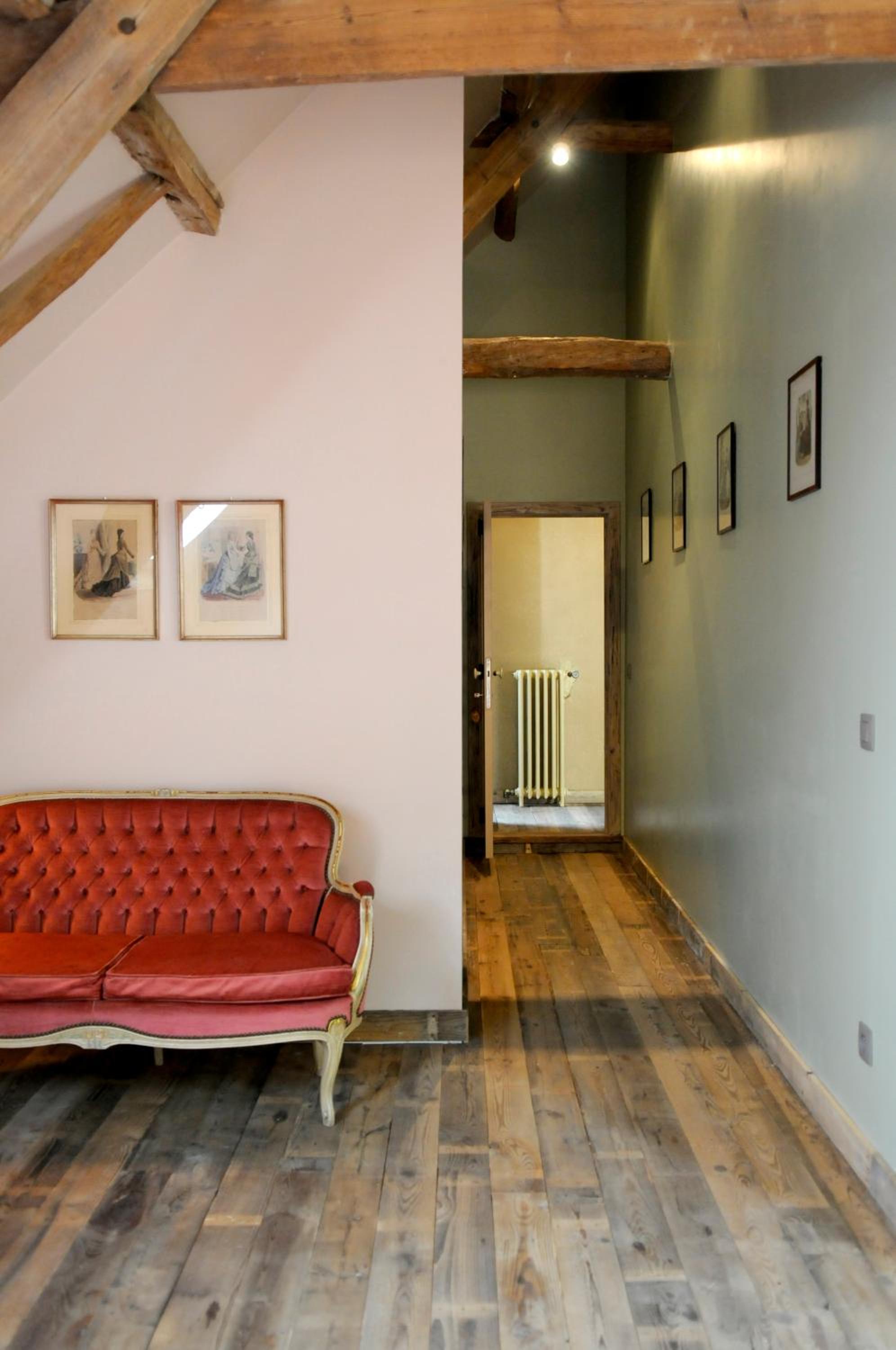 Four-Bedroom House photo 2