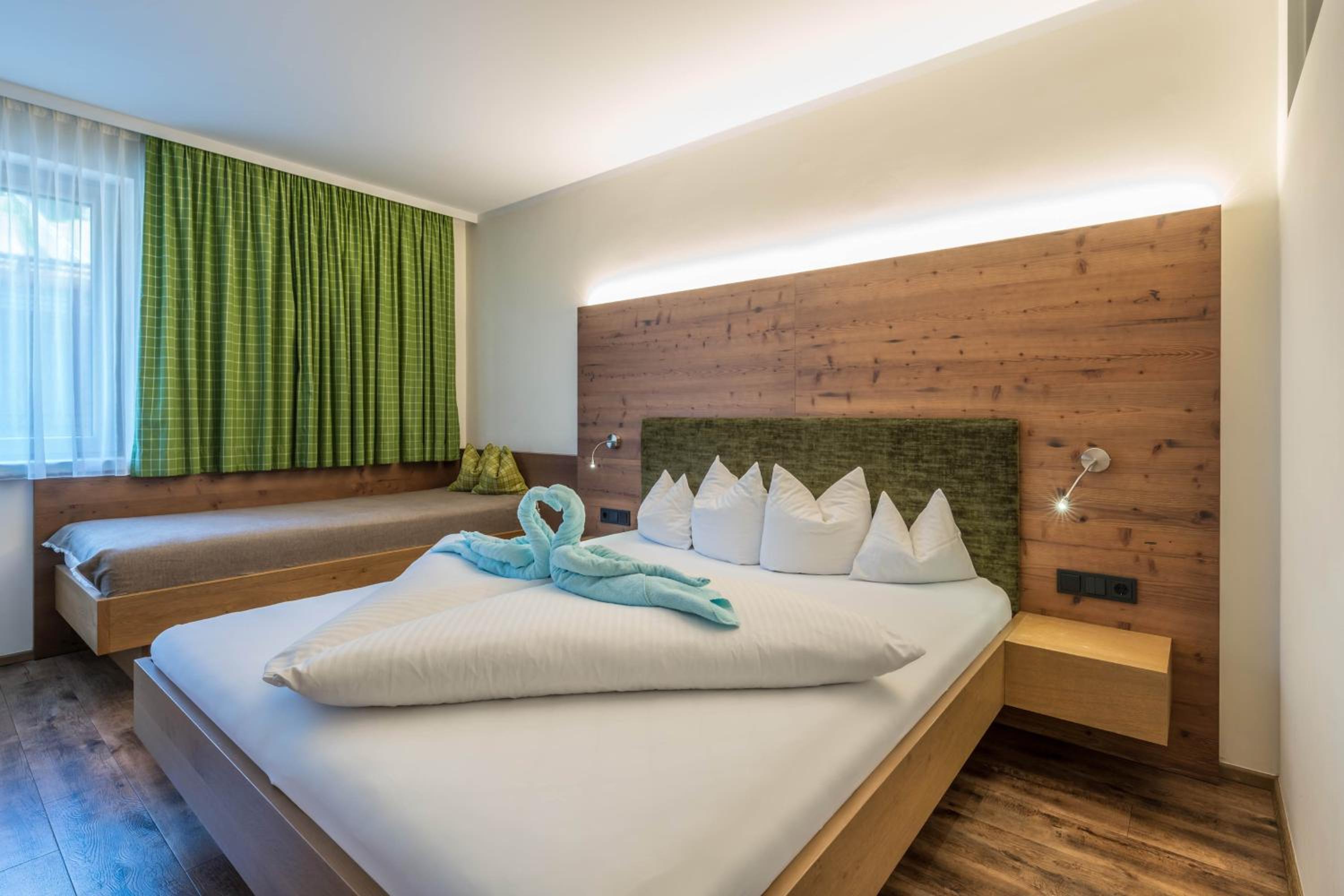 Triple Room with Balcony photo 2
