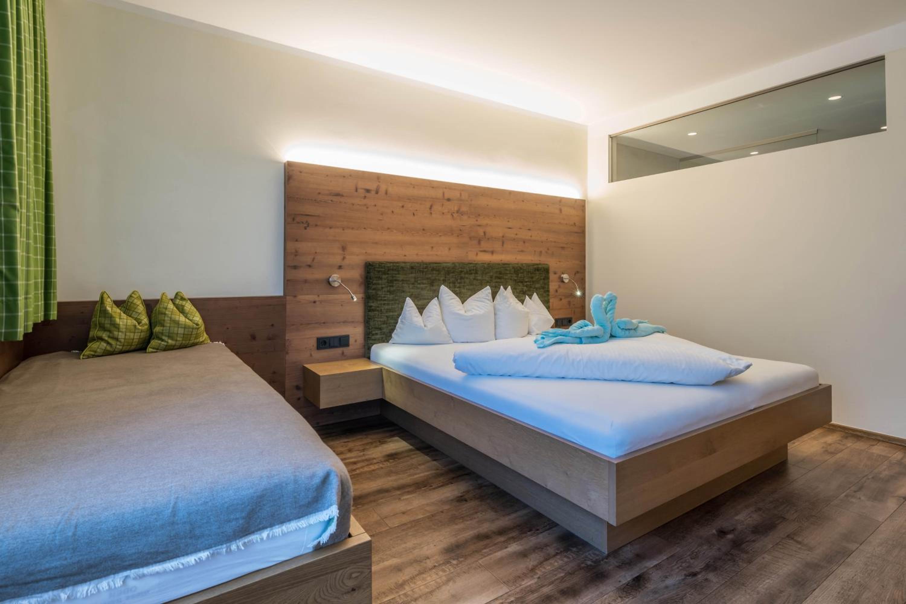 Triple Room with Balcony photo 3