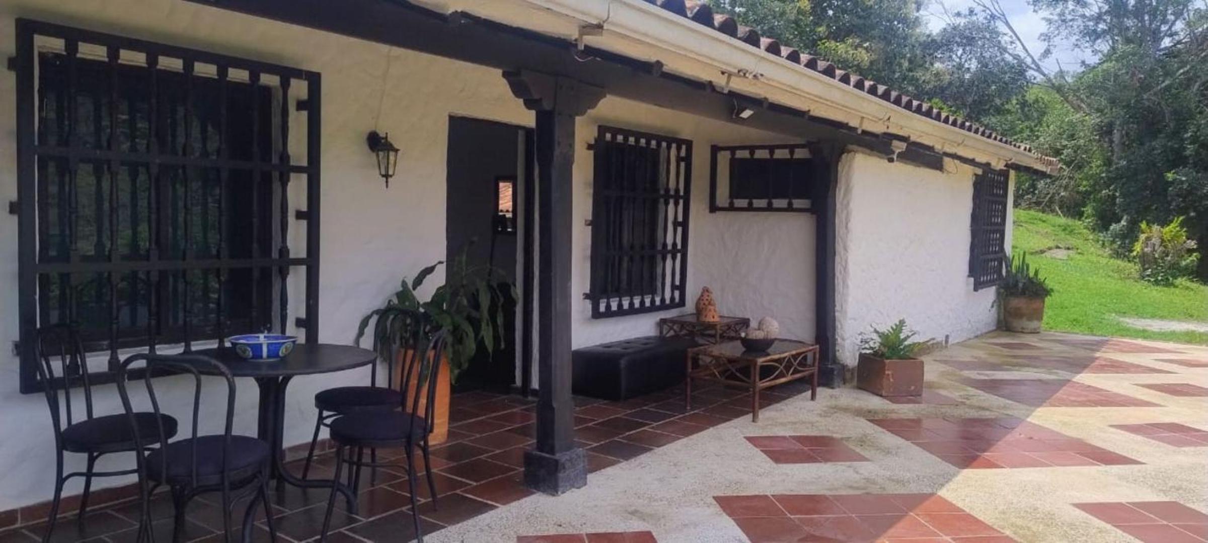 Camera Familiare con Balcone