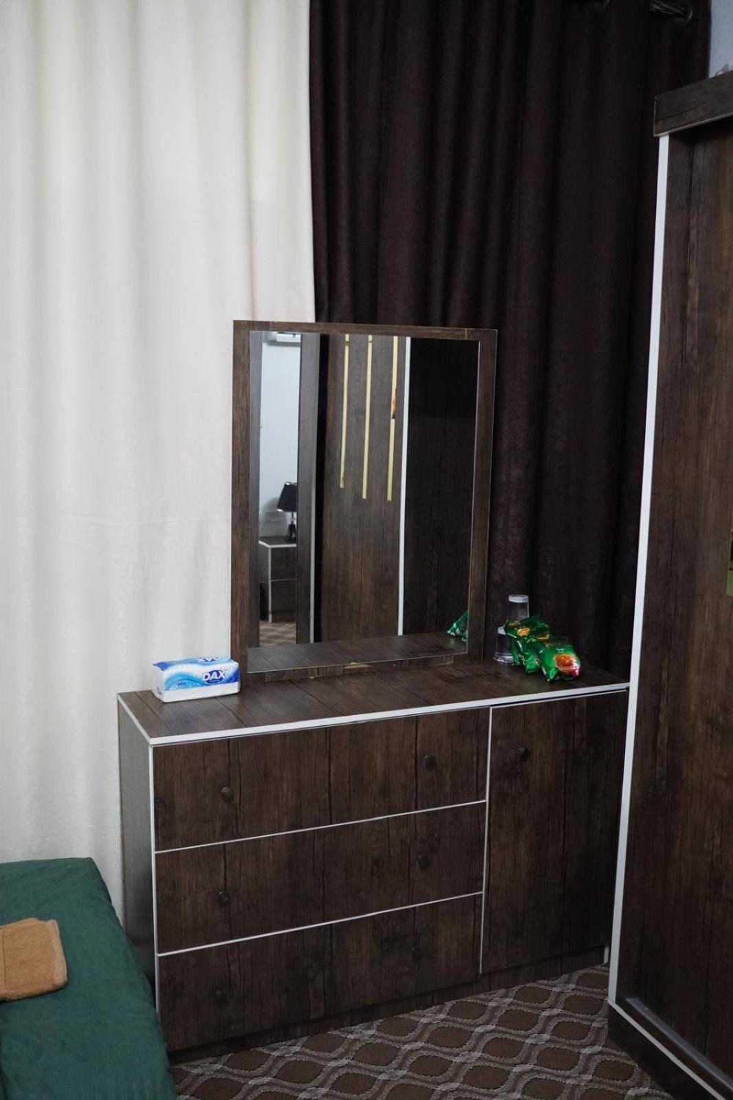 Triple Room with Shared Bathroom photo 3