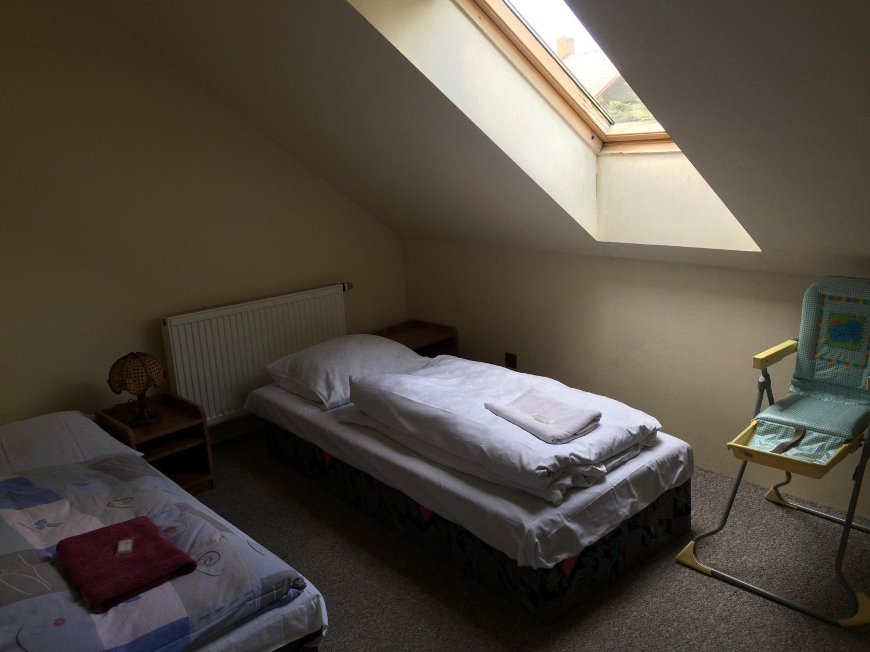 One-Bedroom Apartment photo 3
