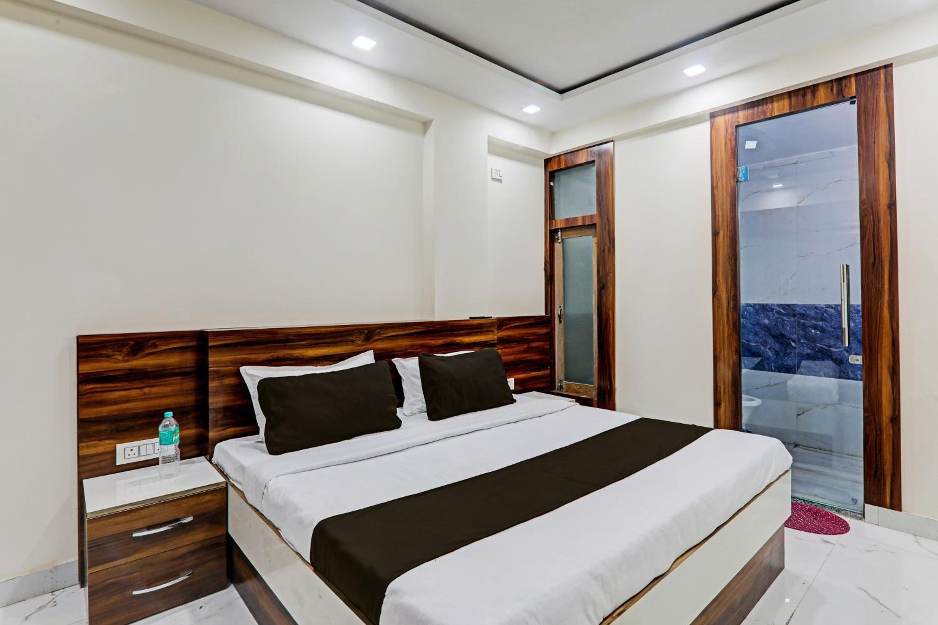 Deluxe Triple Room photo 2