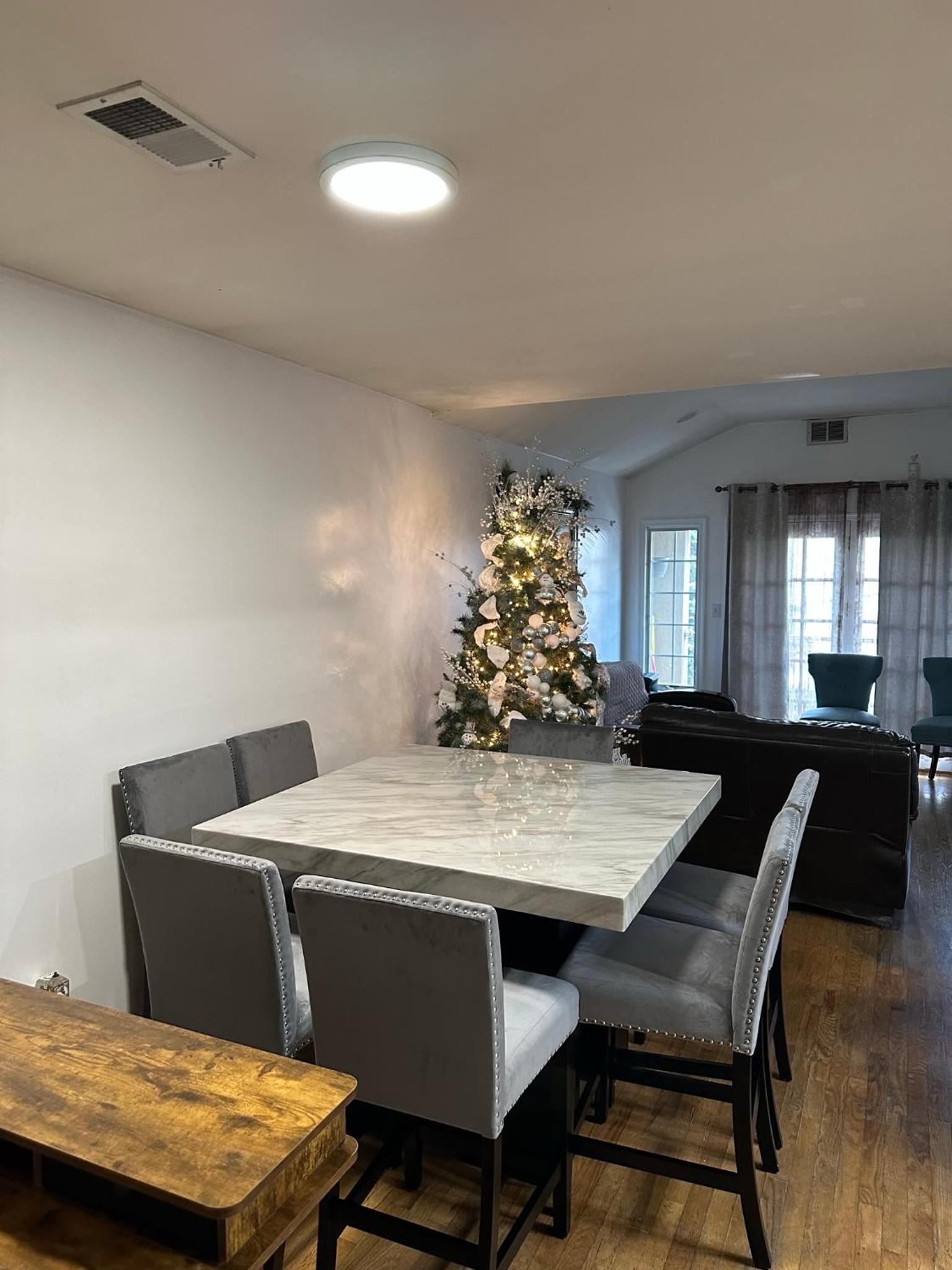 Three-Bedroom Premium Apartment with Balcony