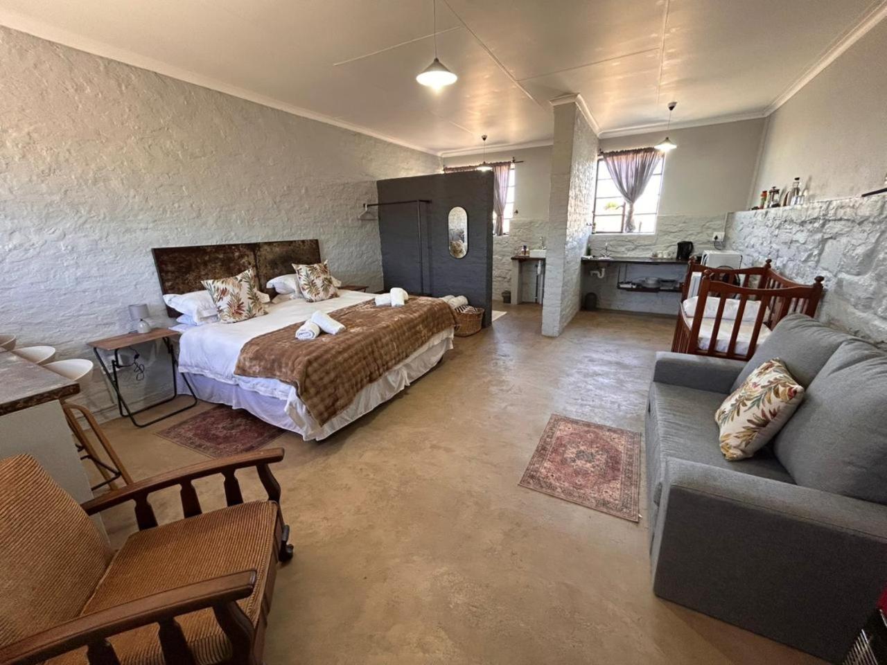 Deluxe Family Room photo 1