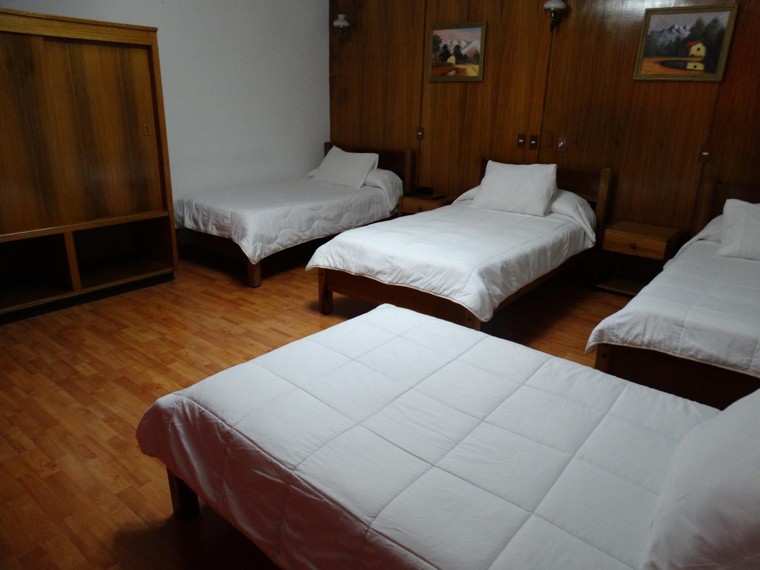 Standard Quadruple Room photo 2