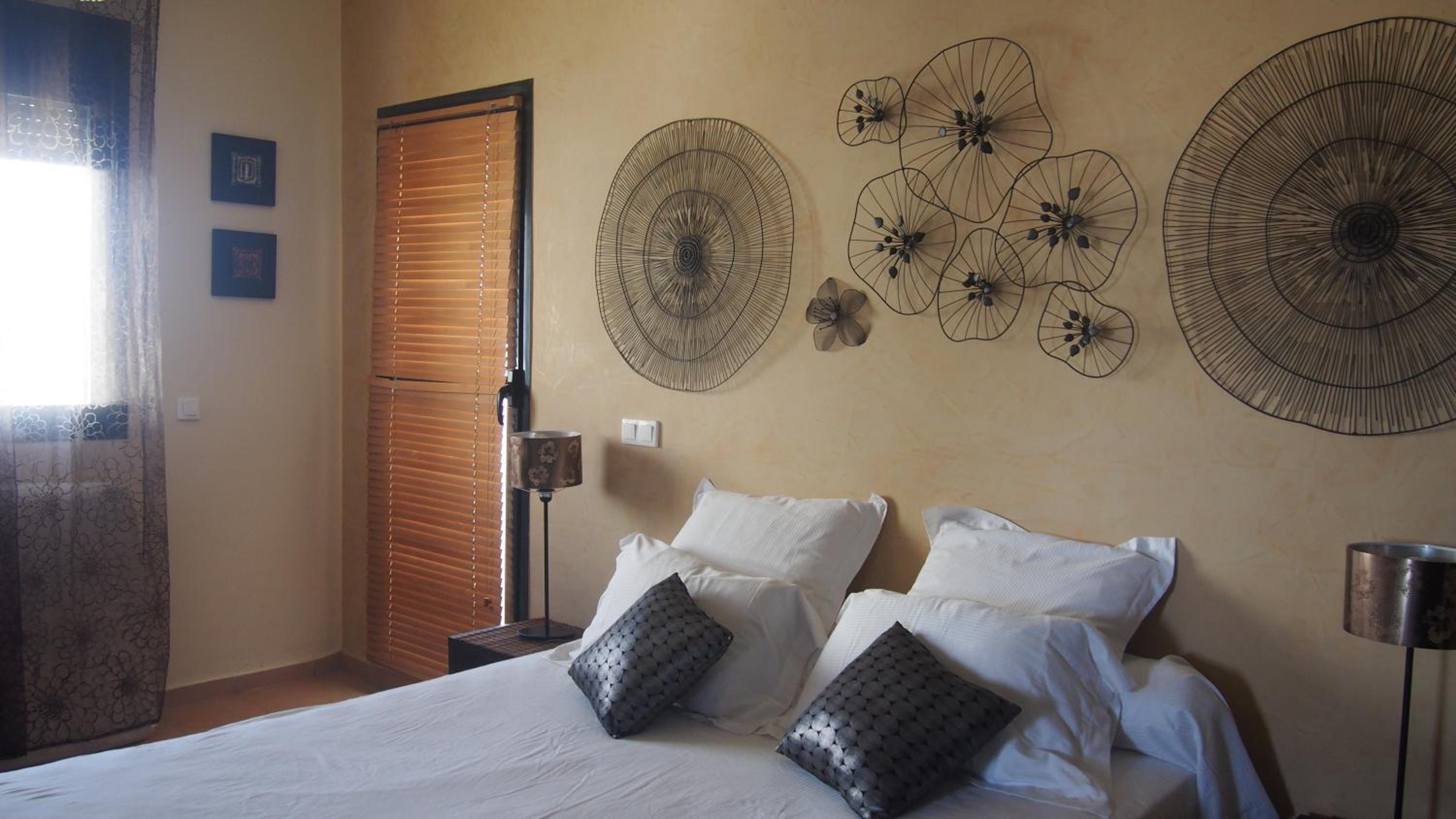 Apartment with Sea View - Photo 33