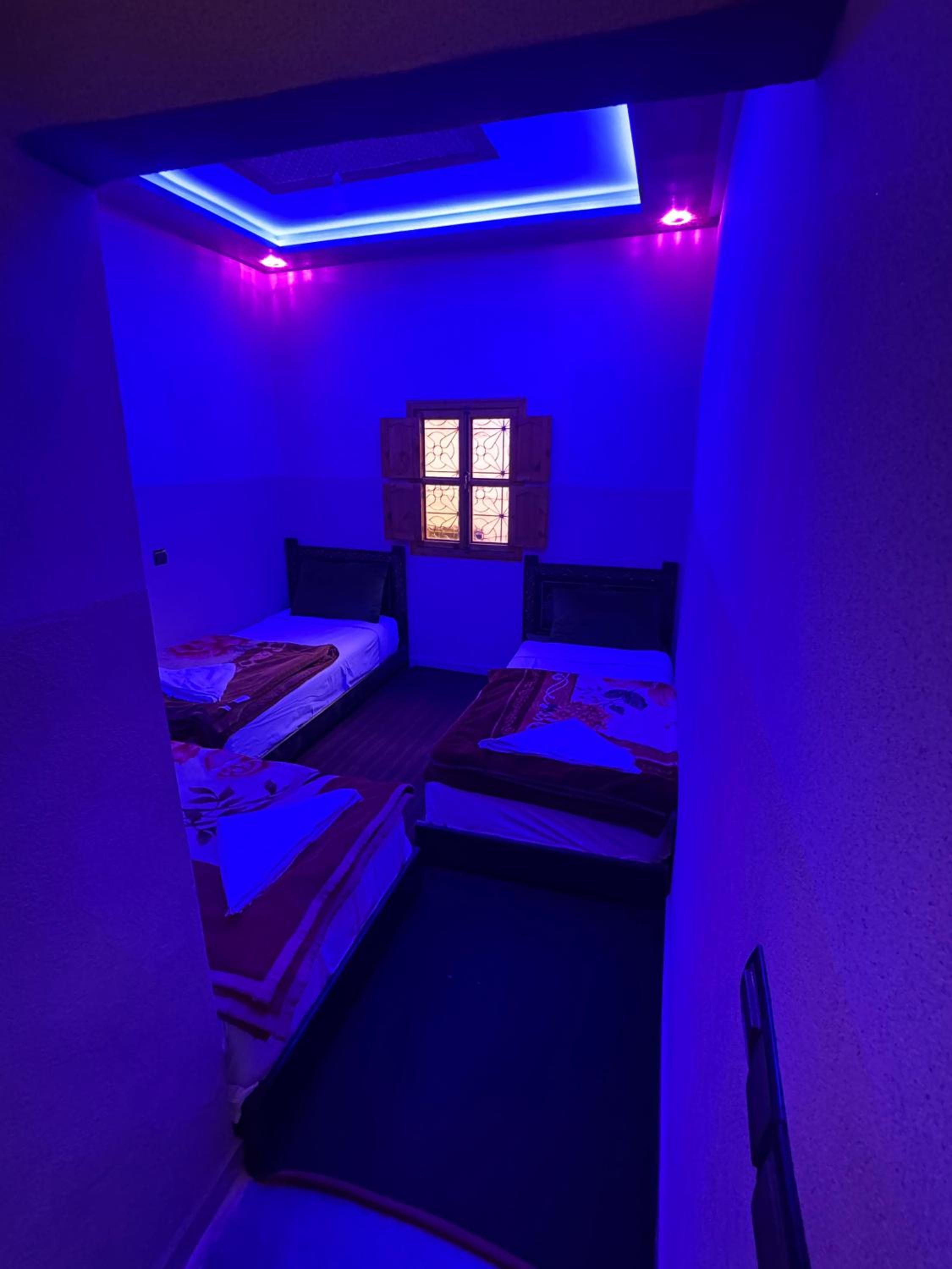 Triple Room with Shared Bathroom photo 2