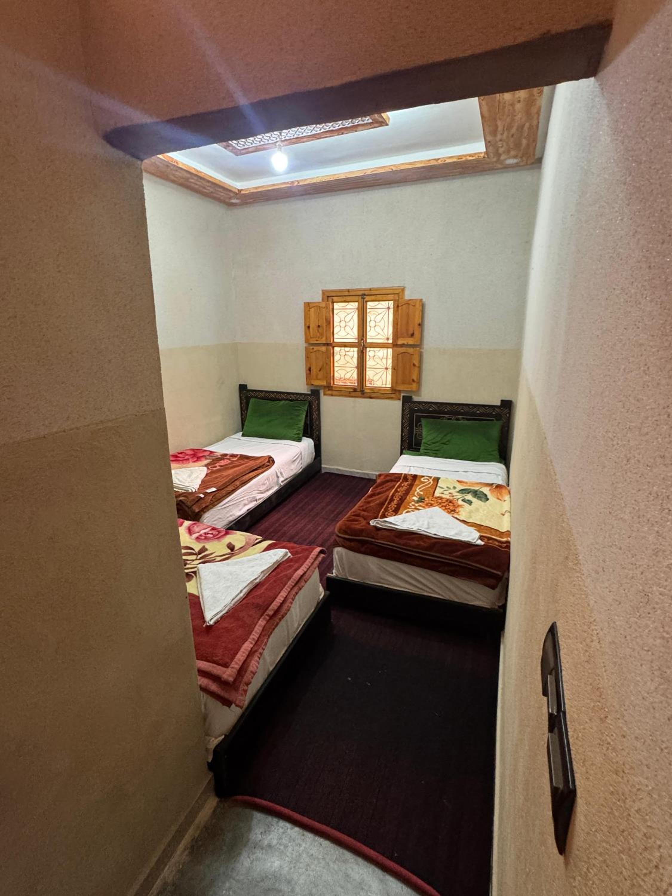 Triple Room with Shared Bathroom photo 1