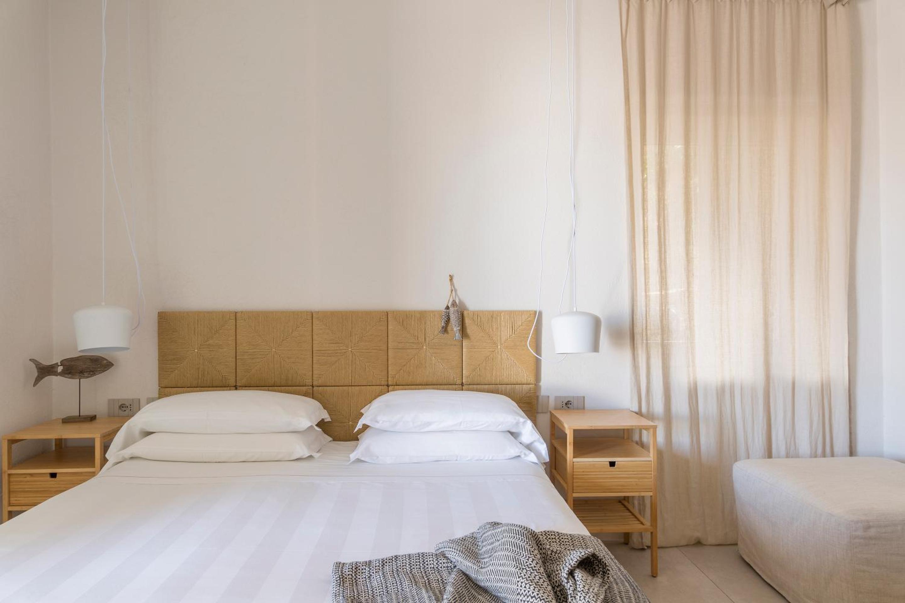 Economy Double or Twin Room