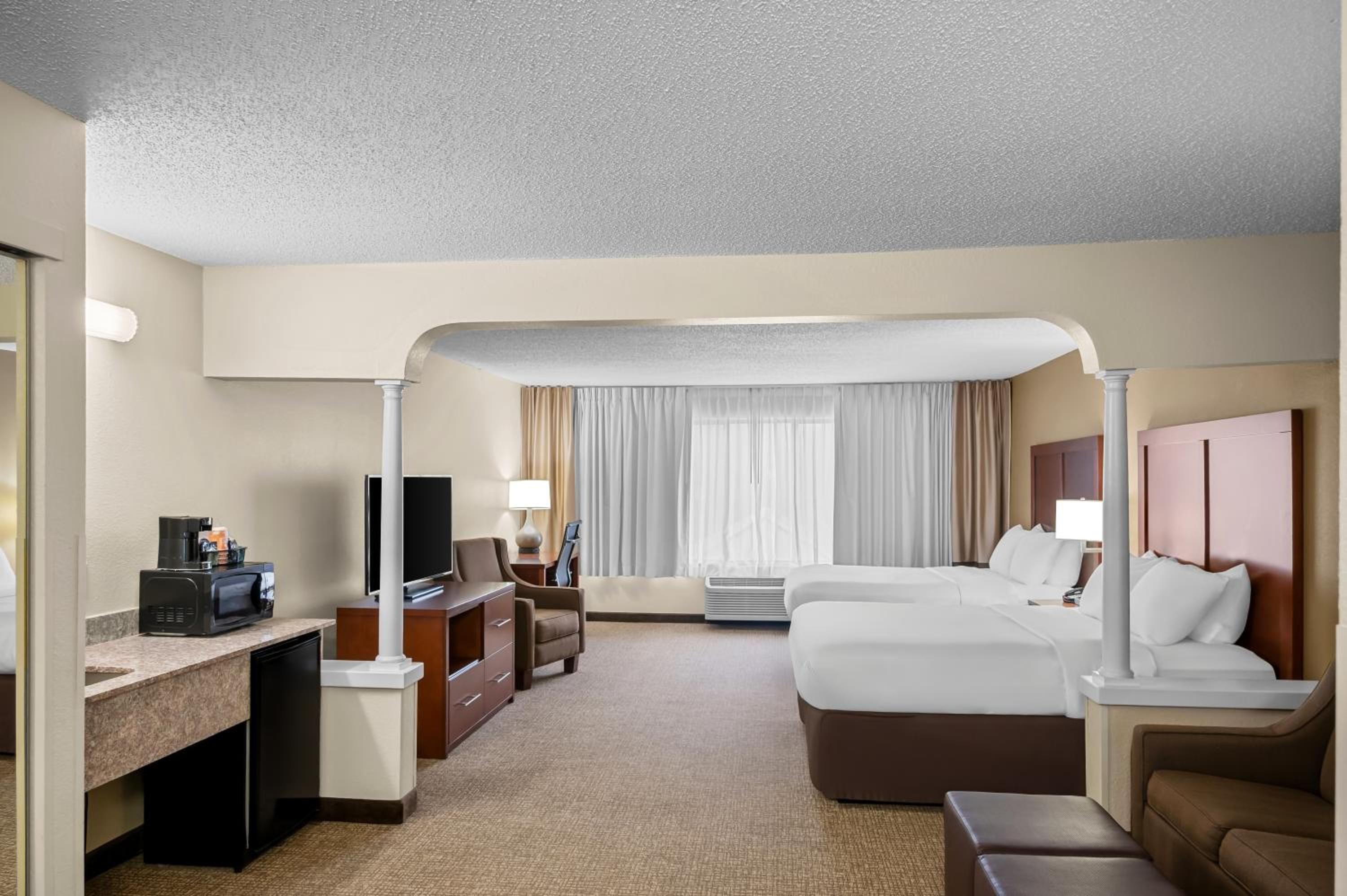 Comfort Suites Grandville - Grand Rapids SW